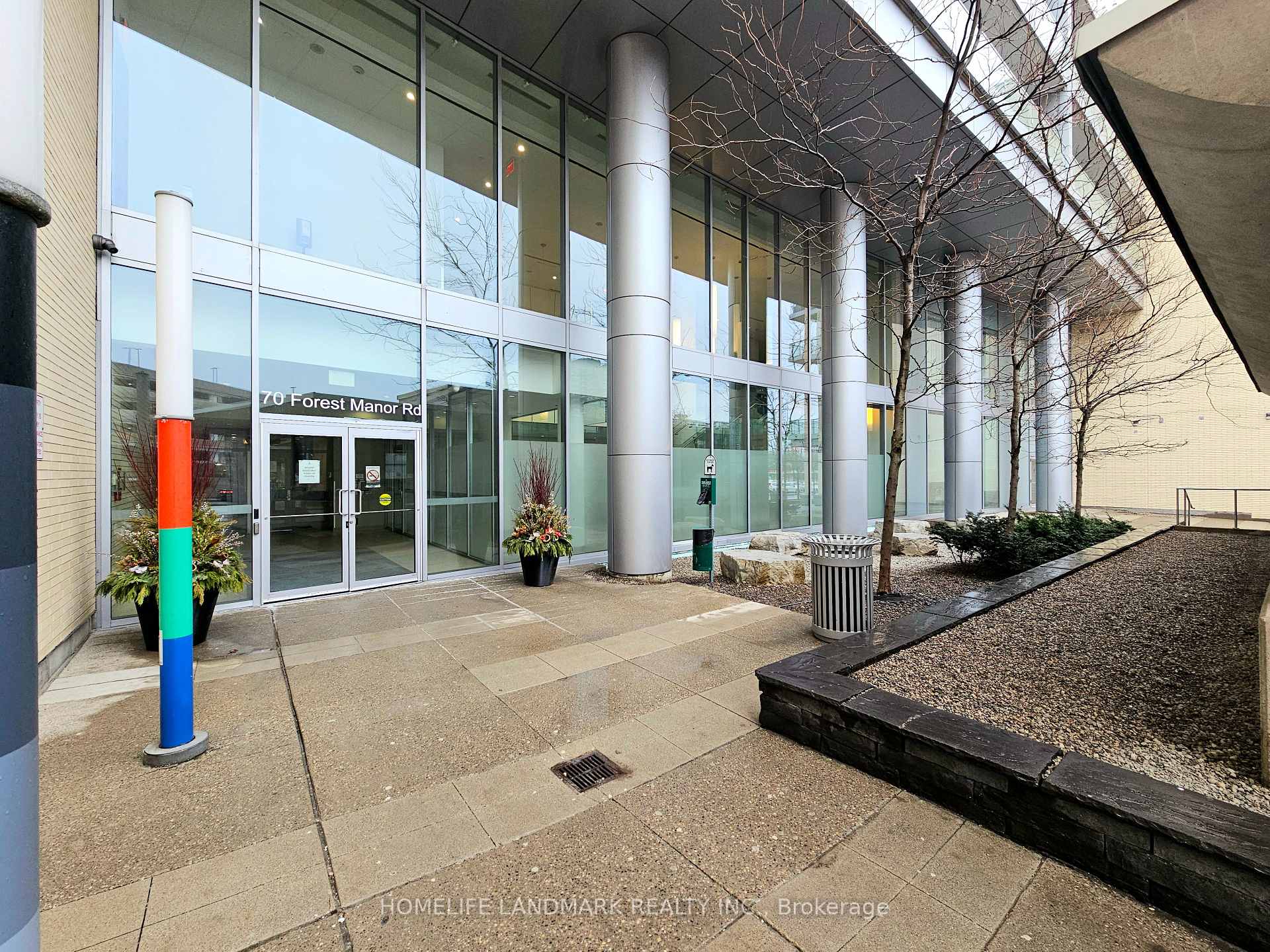 Photo 3 of Unit 3409, 70 Forest Manor Road, North York, Henry Farm — HOMEH