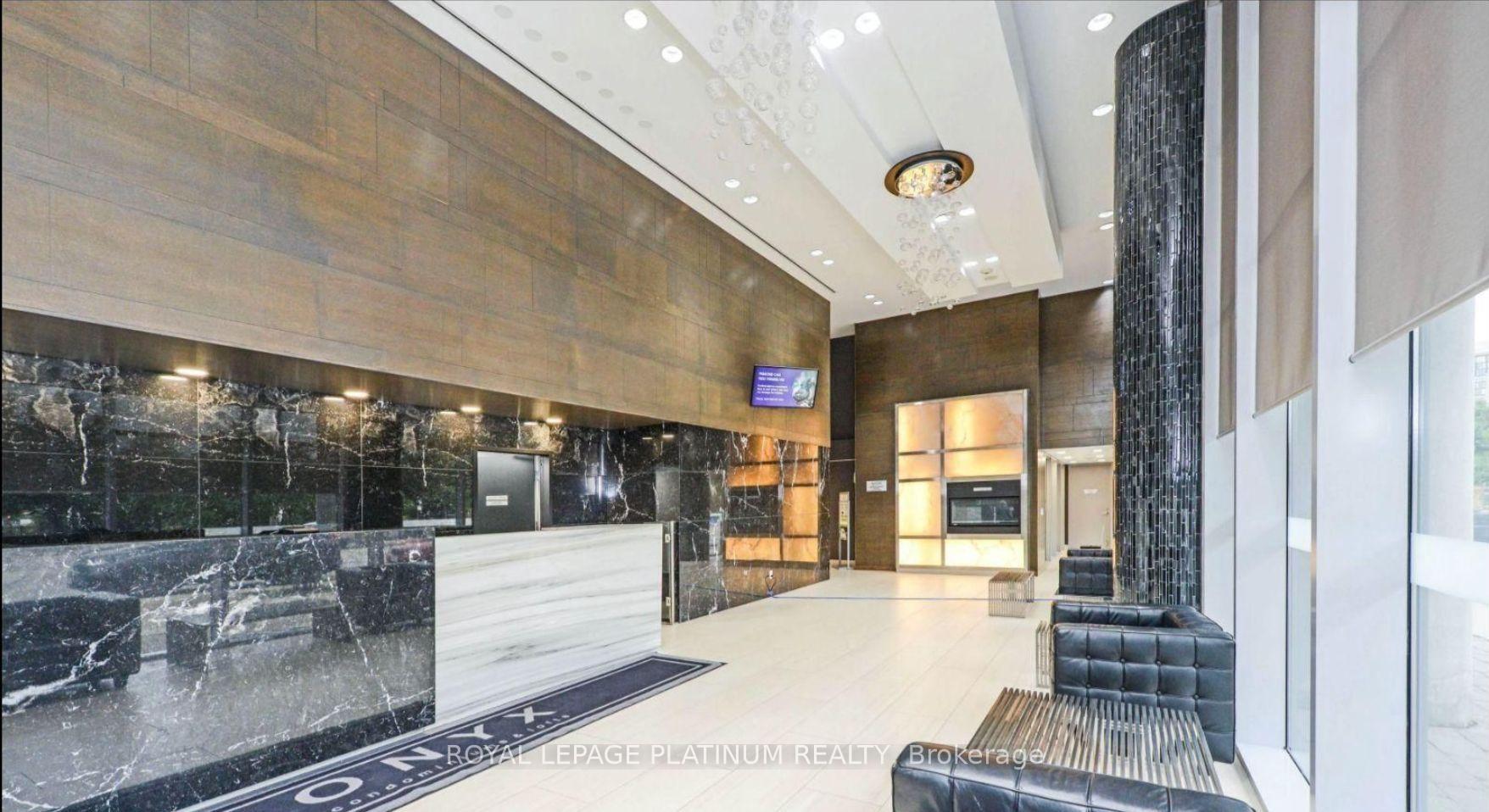 Photo 4 of Unit 1202, 223 Webb Drive, Mississauga, City Centre — HOMEH