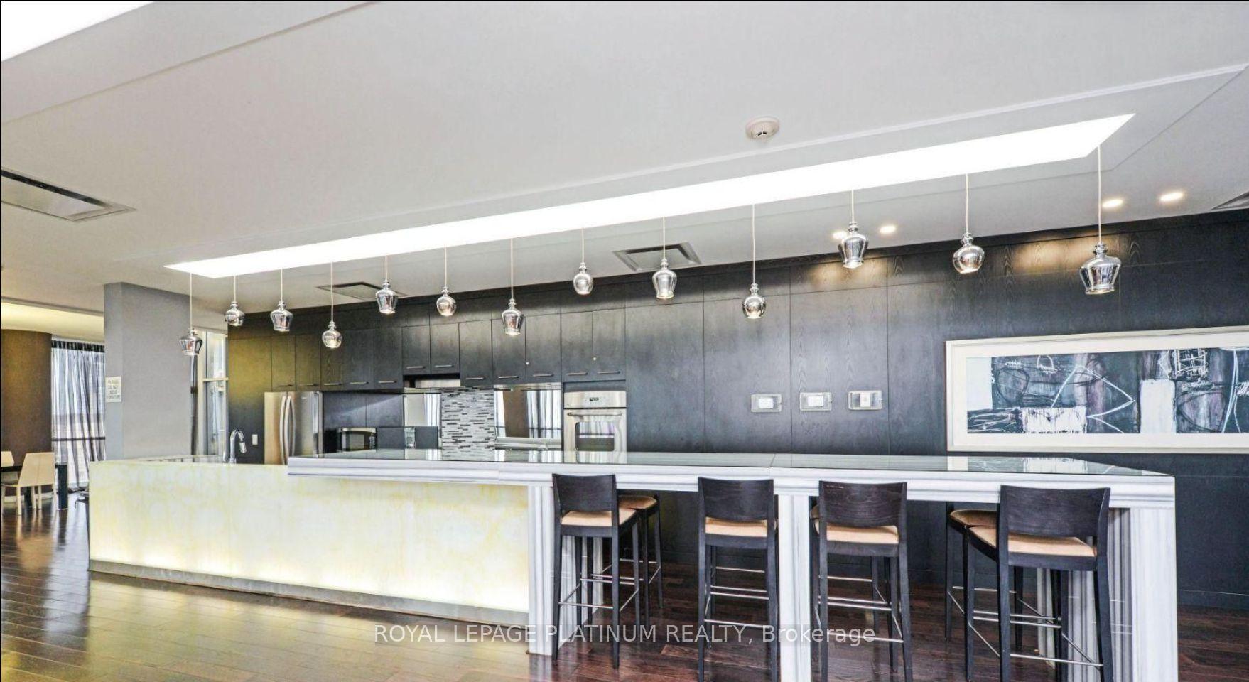 Photo 6 of Unit 1202, 223 Webb Drive, Mississauga, City Centre — HOMEH
