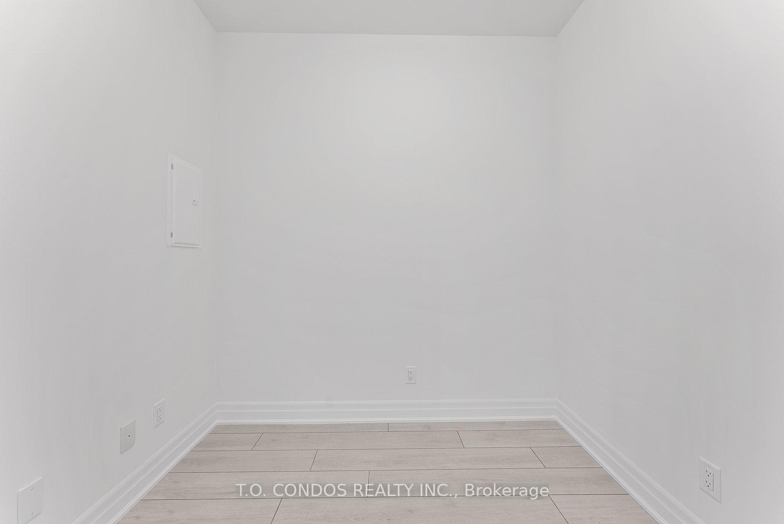 Photo 5 of Unit 505, 30 Elm Drive W, Mississauga, Fairview — HOMEH