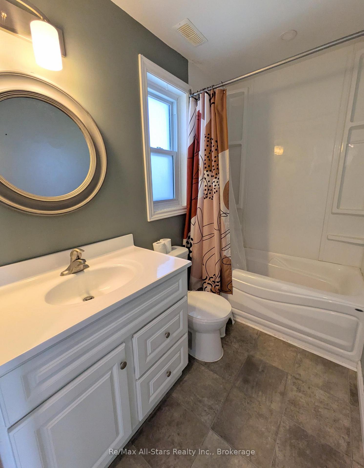 Photo 10 of 7-5 Weldon Road, Kawartha Lakes, Lindsay — HOMEH