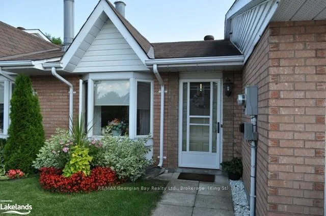 Photo 3 of Unit 56, 696 King Street, Midland — HOMEH
