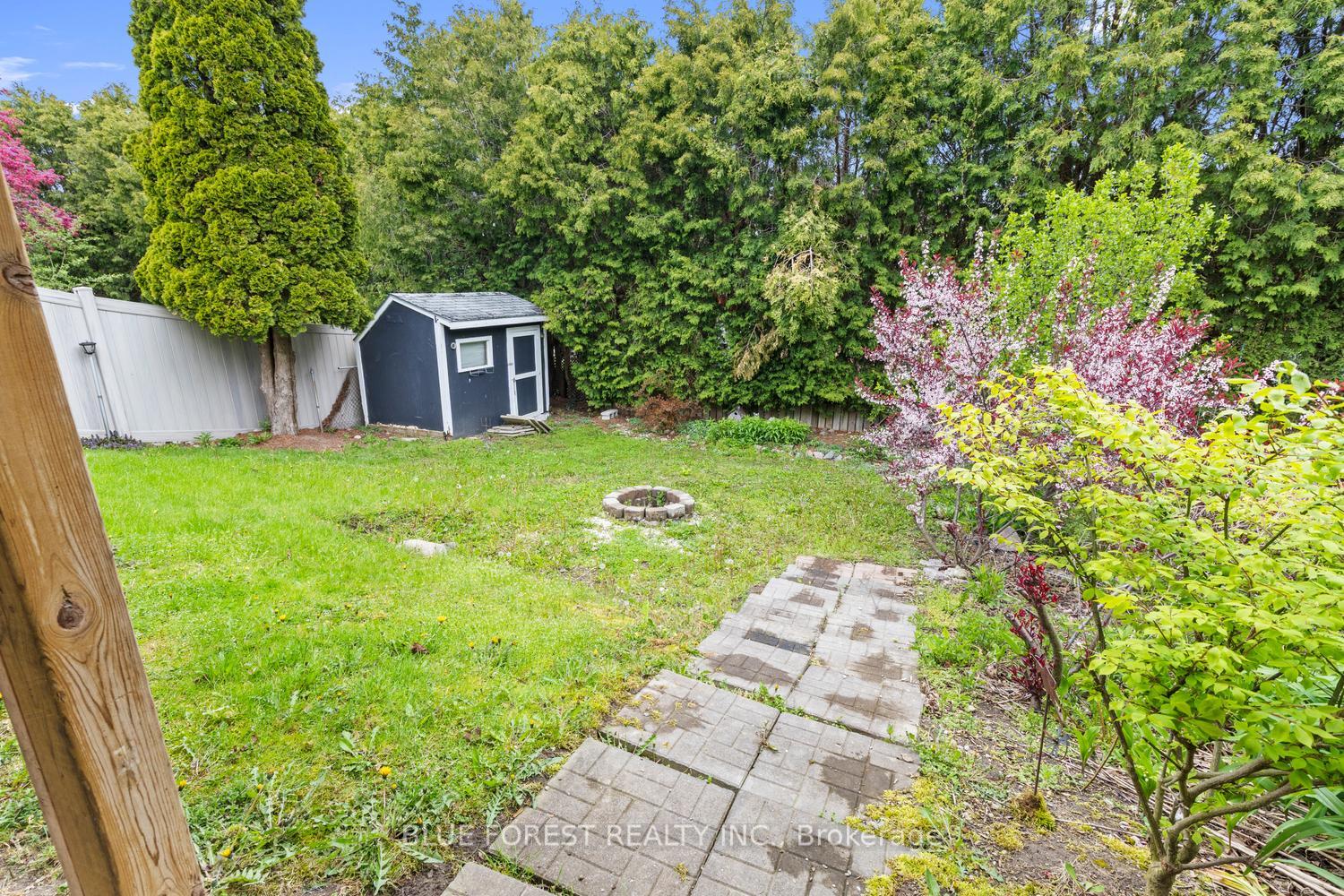 Photo 47 of 1117 Byron Baseline Road, London, South B — HOMEH