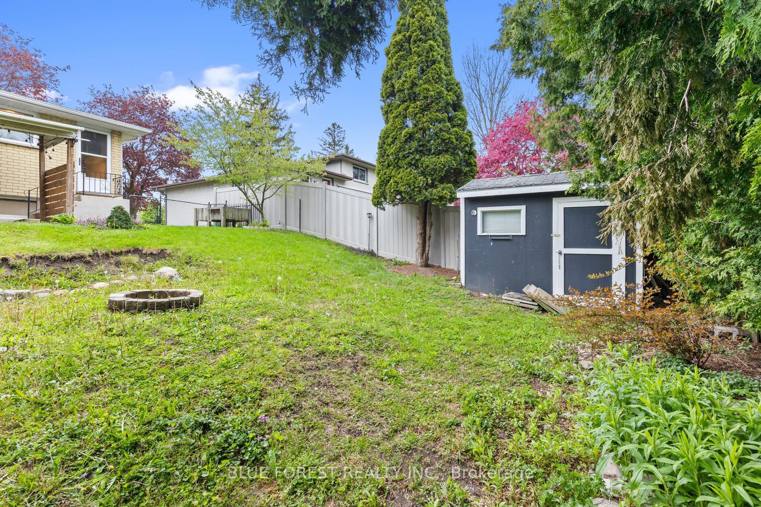 Photo 48 of 1117 Byron Baseline Road, London, South B — HOMEH