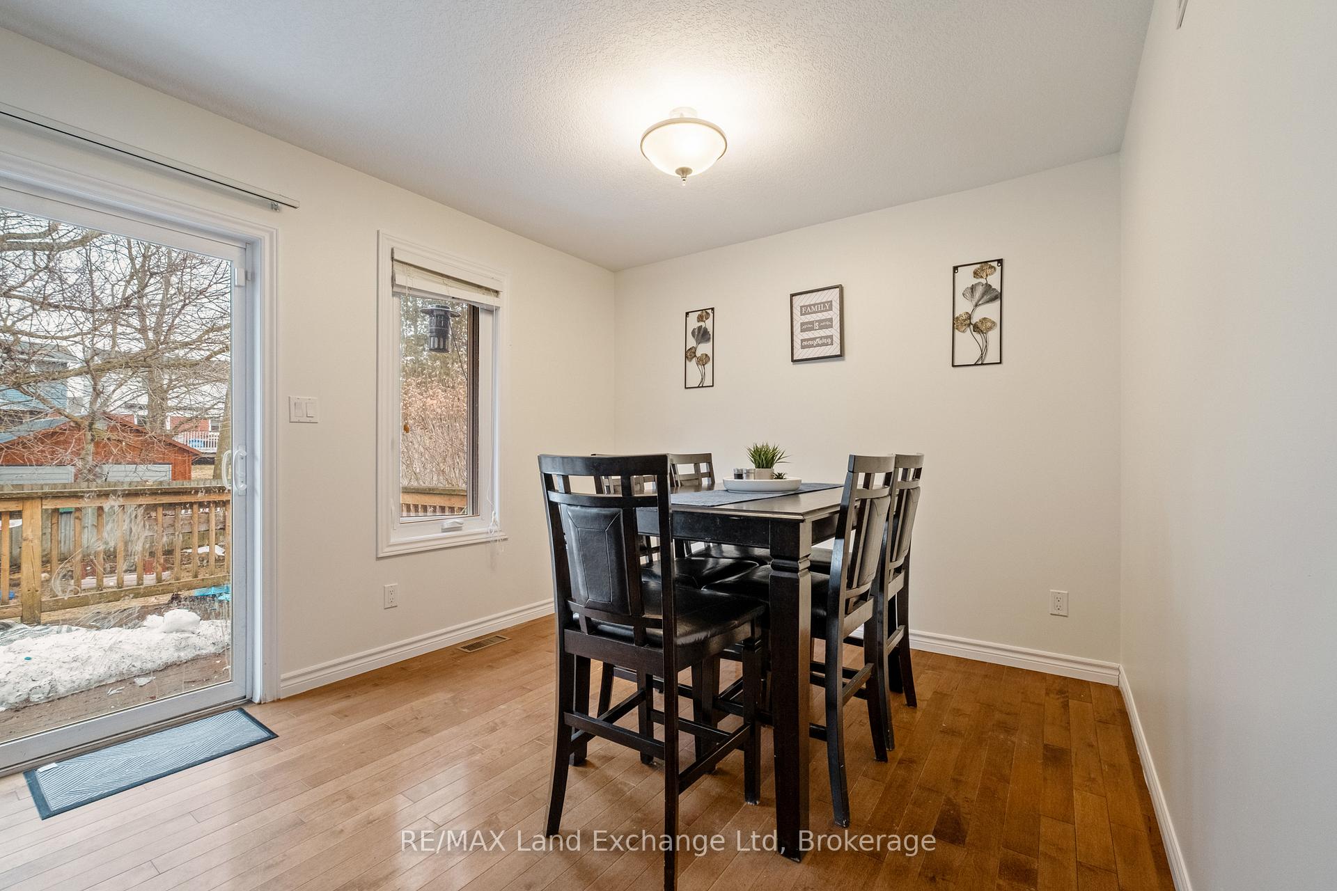 Photo 8 of 401 Carling Terrace, North Huron, Wingham — HOMEH