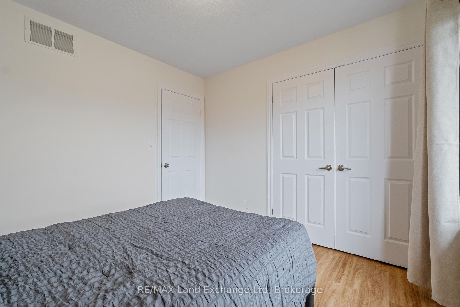 Photo 17 of 401 Carling Terrace, North Huron, Wingham — HOMEH