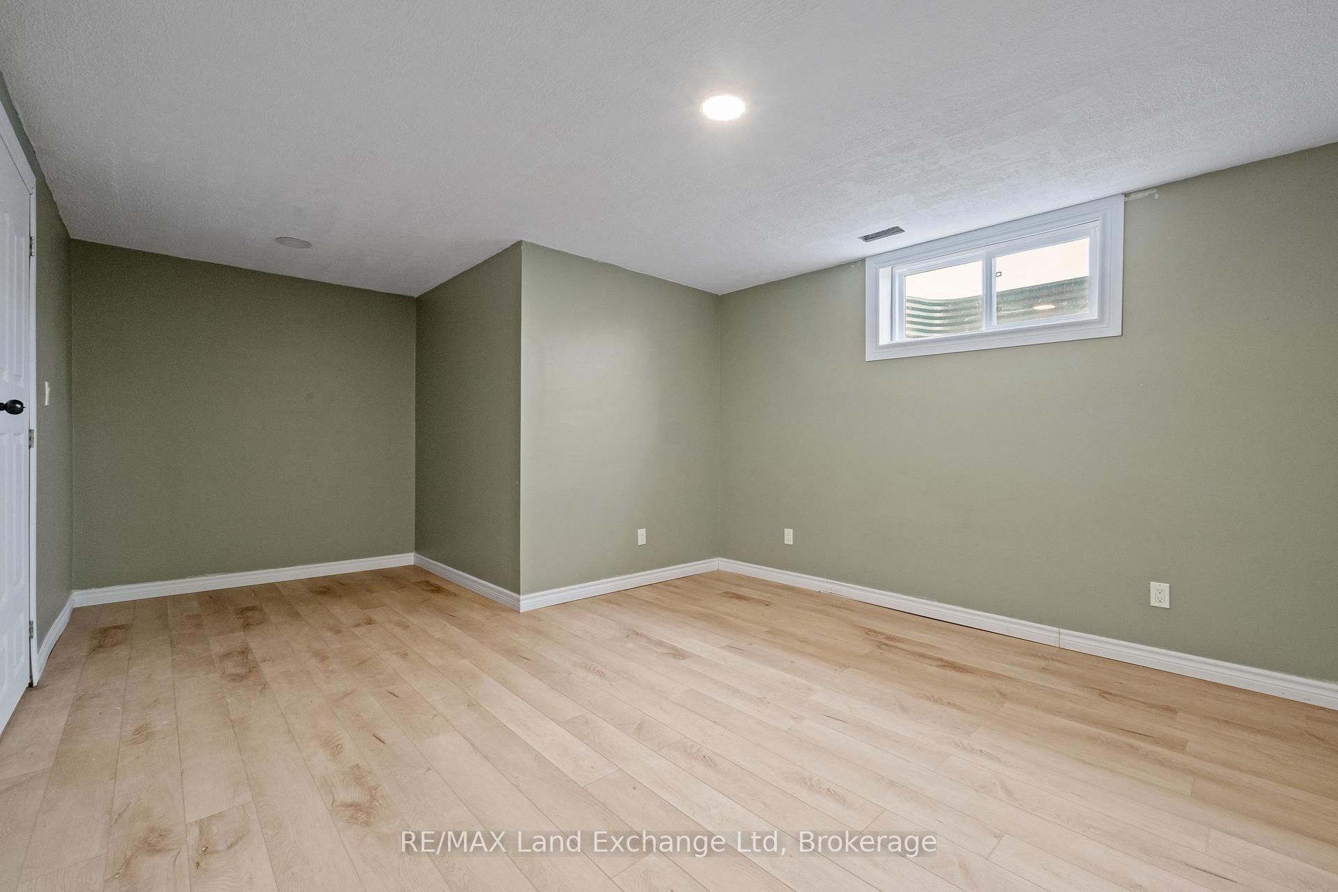 Photo 41 of 401 Carling Terrace, North Huron, Wingham — HOMEH