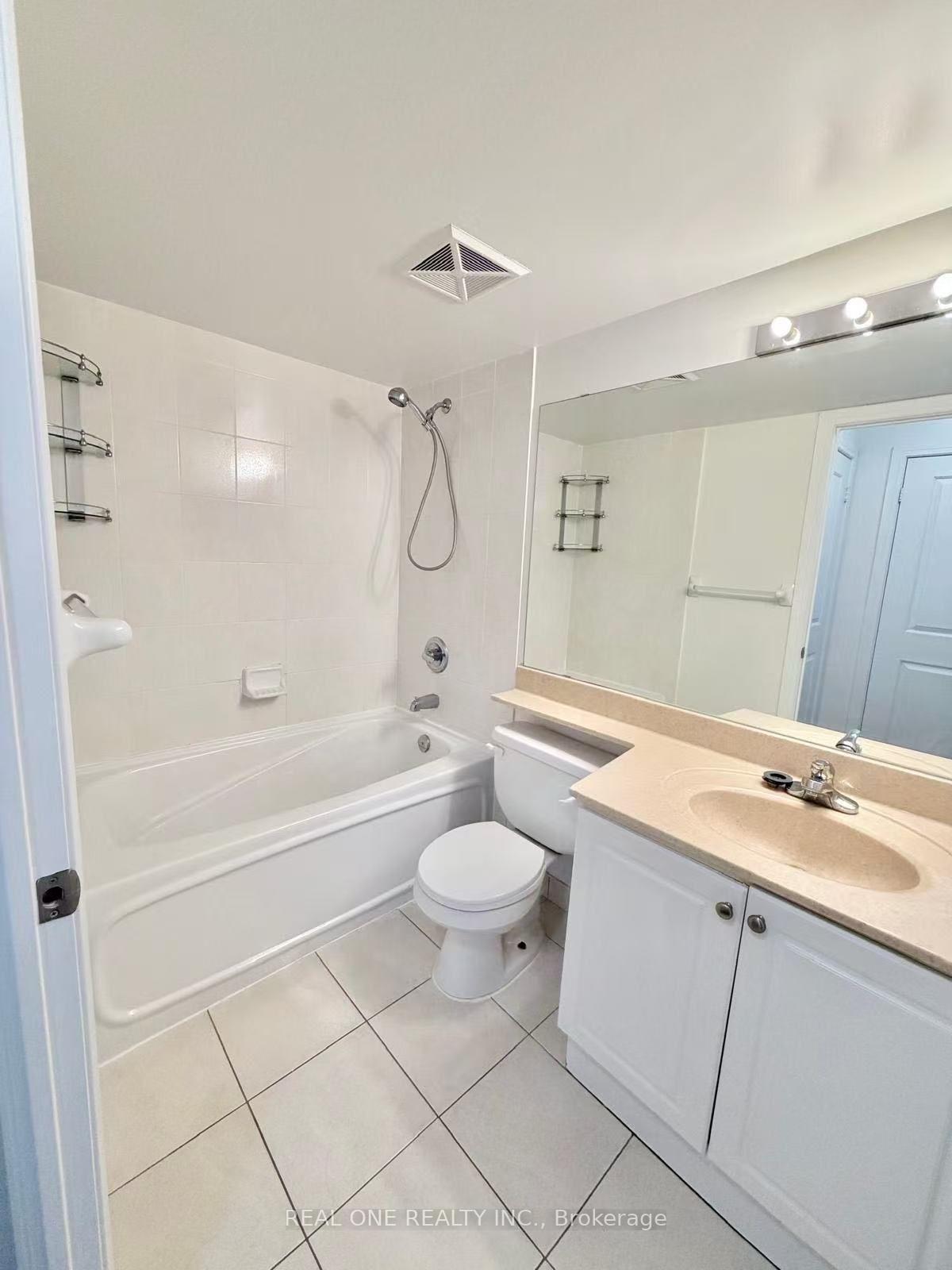 Photo 14 of Unit 1607, 31 Bales Avenue, North York, Willowdale East — HOMEH