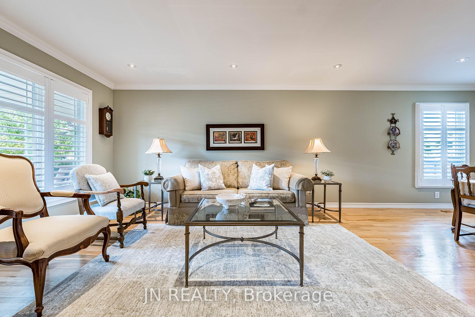Photo 9 of 2 Nimrod Crescent, Brampton, Westgate — HOMEH