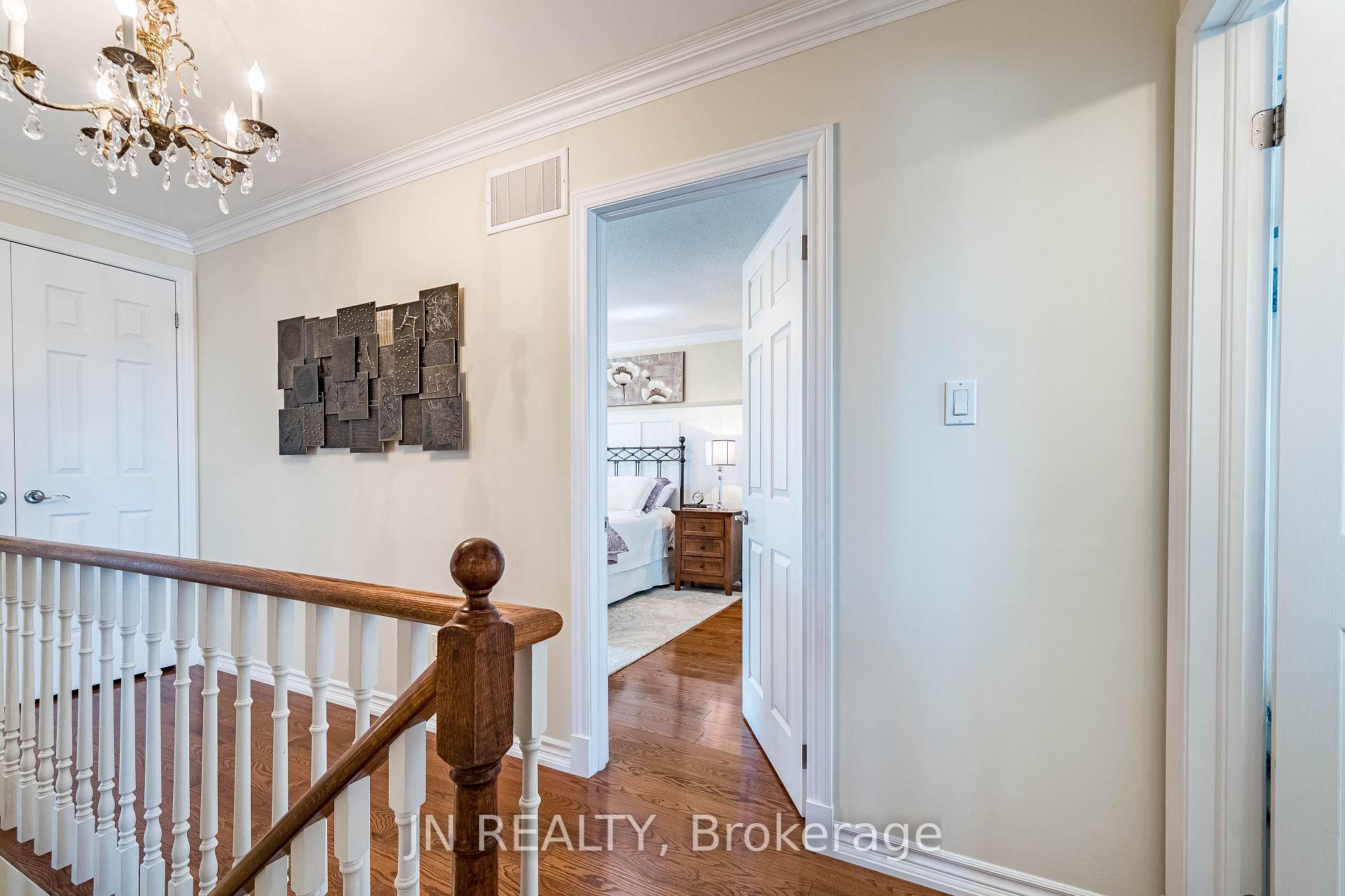 Photo 28 of 2 Nimrod Crescent, Brampton, Westgate — HOMEH