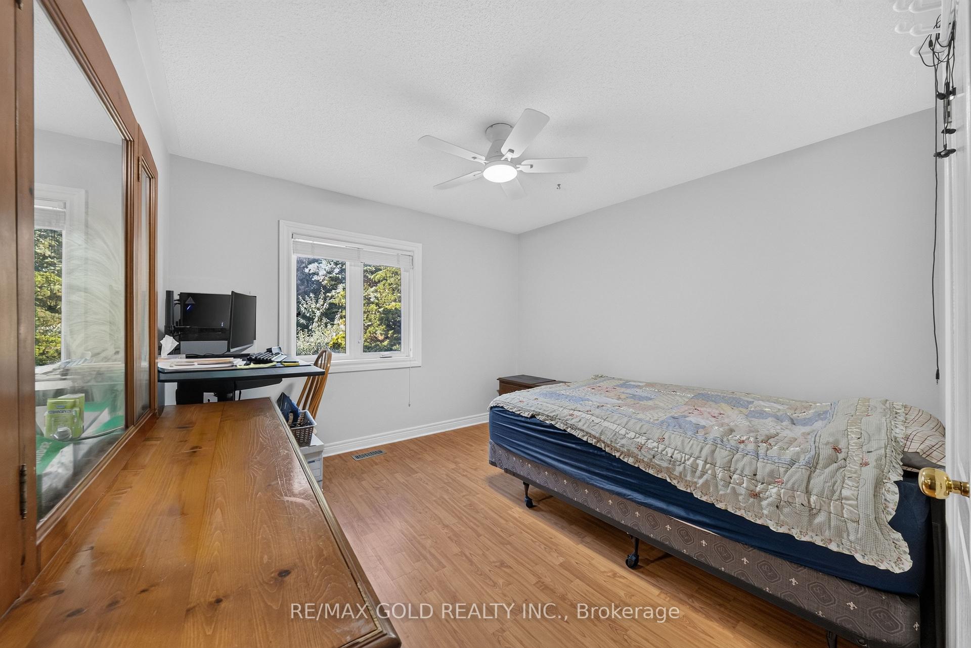 Photo 18 of 142 Pressed Brick Drive, Brampton, Brampton North — HOMEH