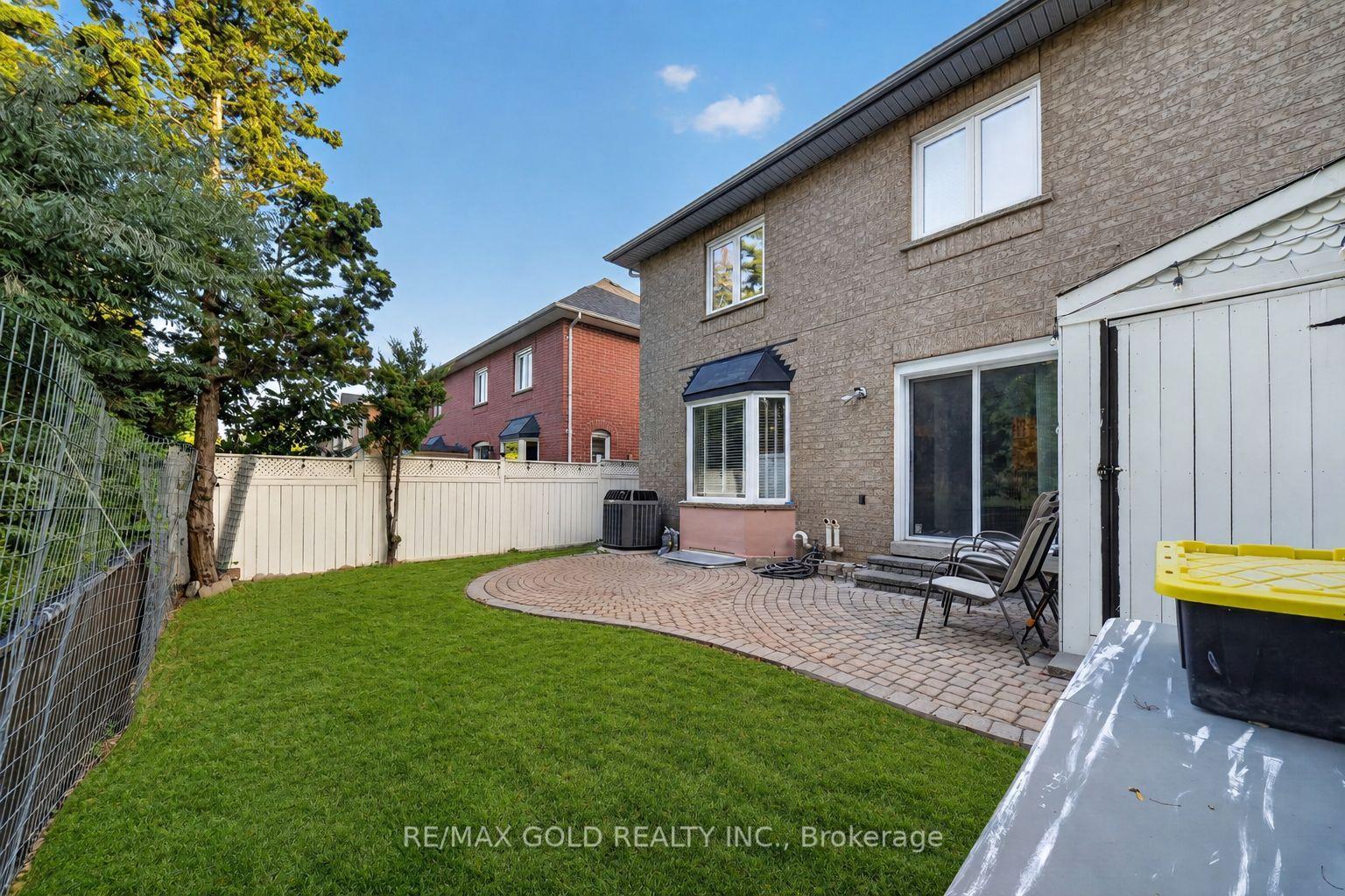 Photo 32 of 142 Pressed Brick Drive, Brampton, Brampton North — HOMEH