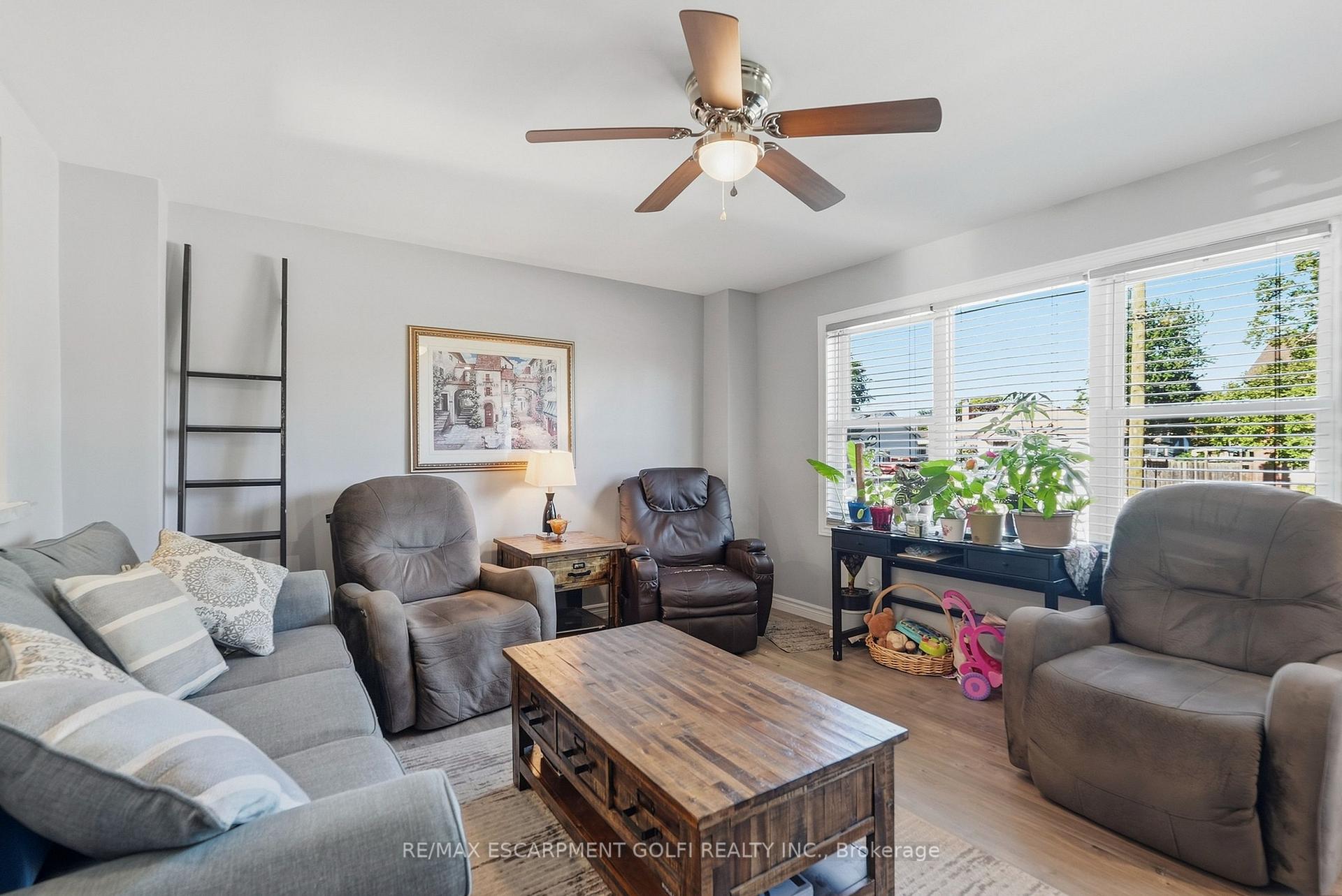 Photo 6 of 73 Dodson Street, Hamilton, Balfour — HOMEH
