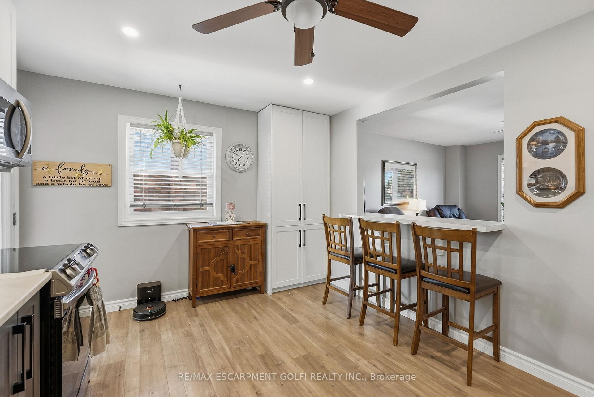 Photo 9 of 73 Dodson Street, Hamilton, Balfour — HOMEH