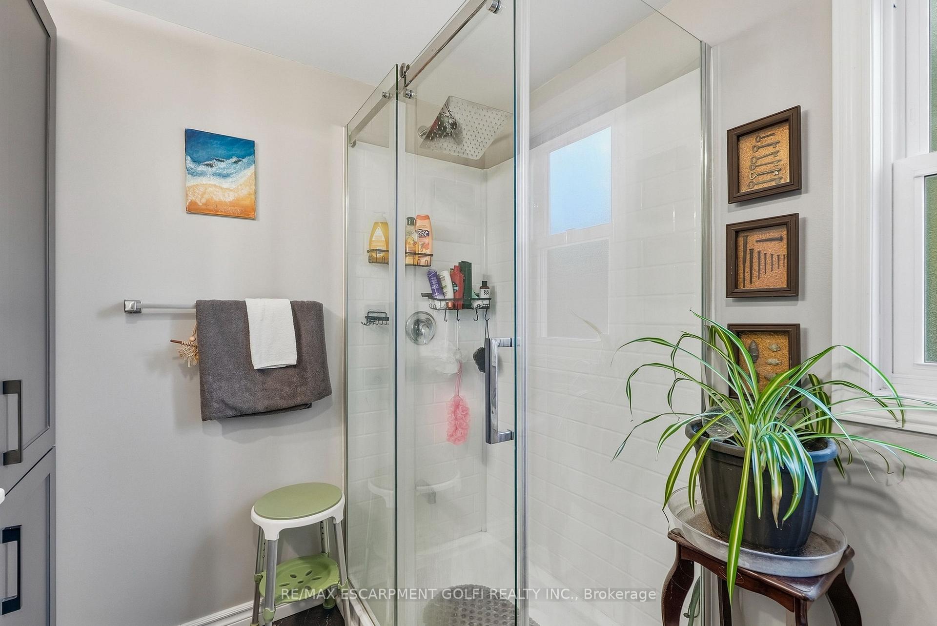 Photo 17 of 73 Dodson Street, Hamilton, Balfour — HOMEH
