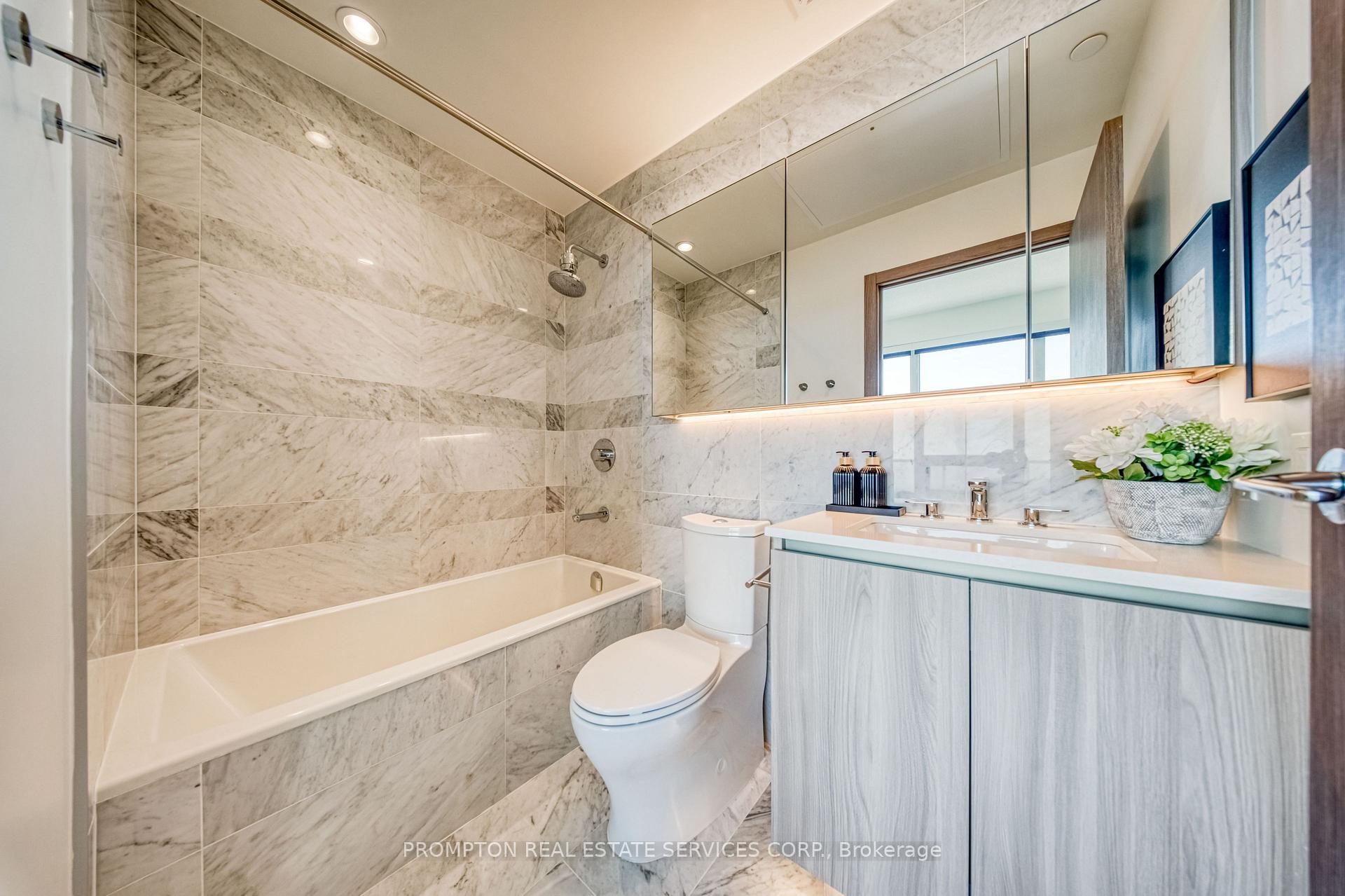 Photo 14 of Unit 4011, 19 Bathurst Street, Toronto, Waterfront Communities — HOMEH