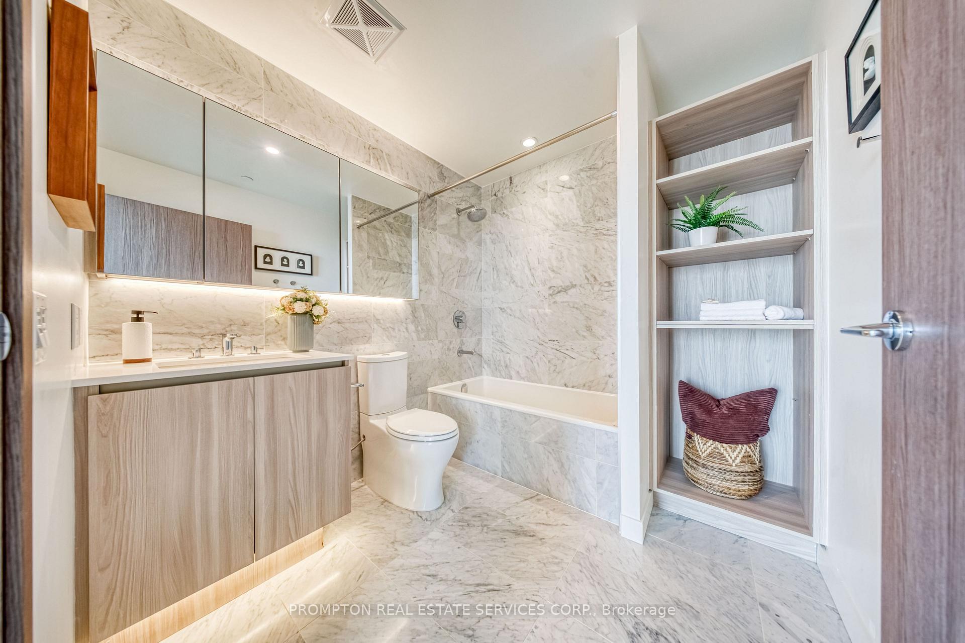 Photo 20 of Unit 4011, 19 Bathurst Street, Toronto, Waterfront Communities — HOMEH