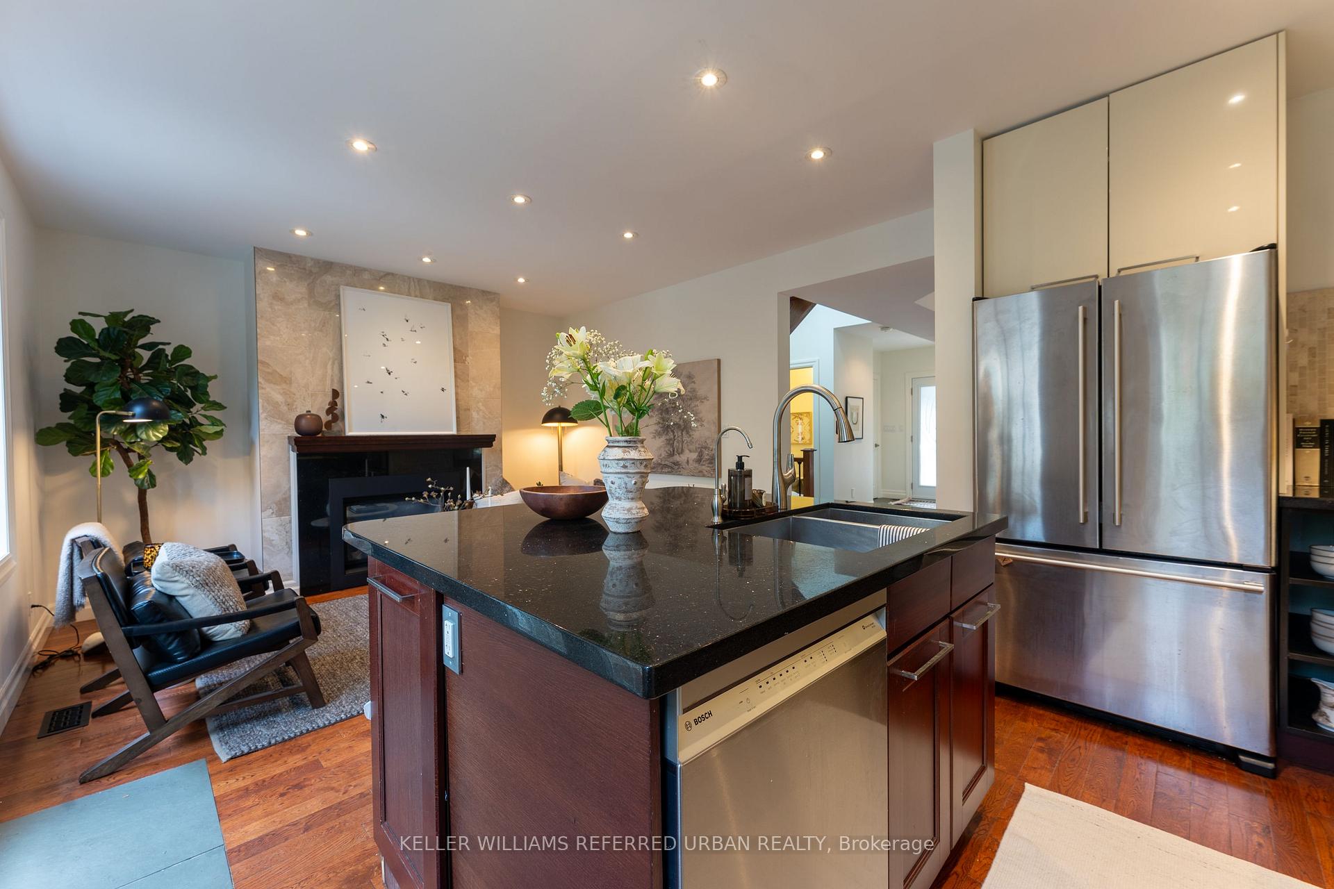 Photo 9 of 77 Oak Park Avenue, Toronto, Woodbine-Lumsden — HOMEH