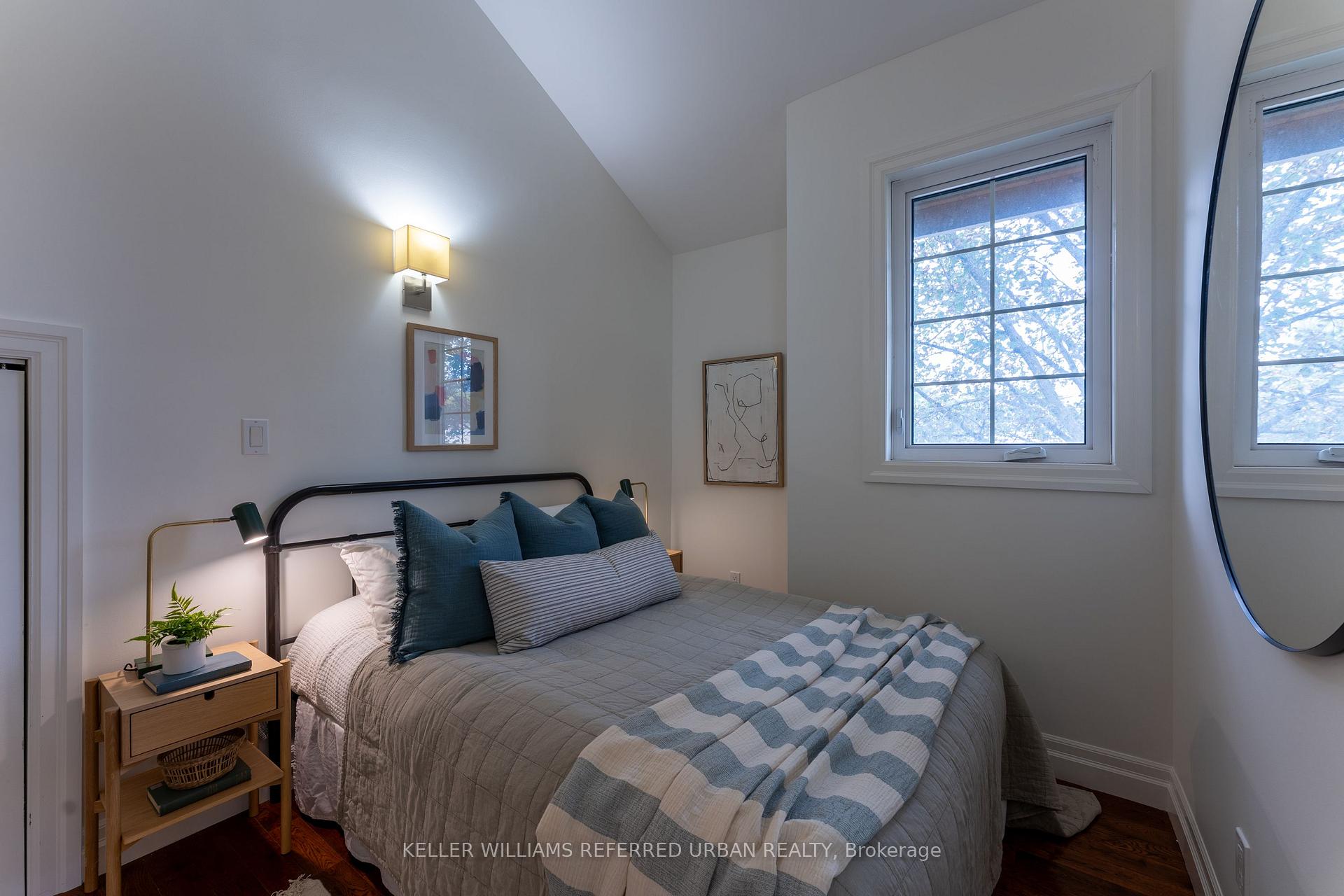 Photo 17 of 77 Oak Park Avenue, Toronto, Woodbine-Lumsden — HOMEH