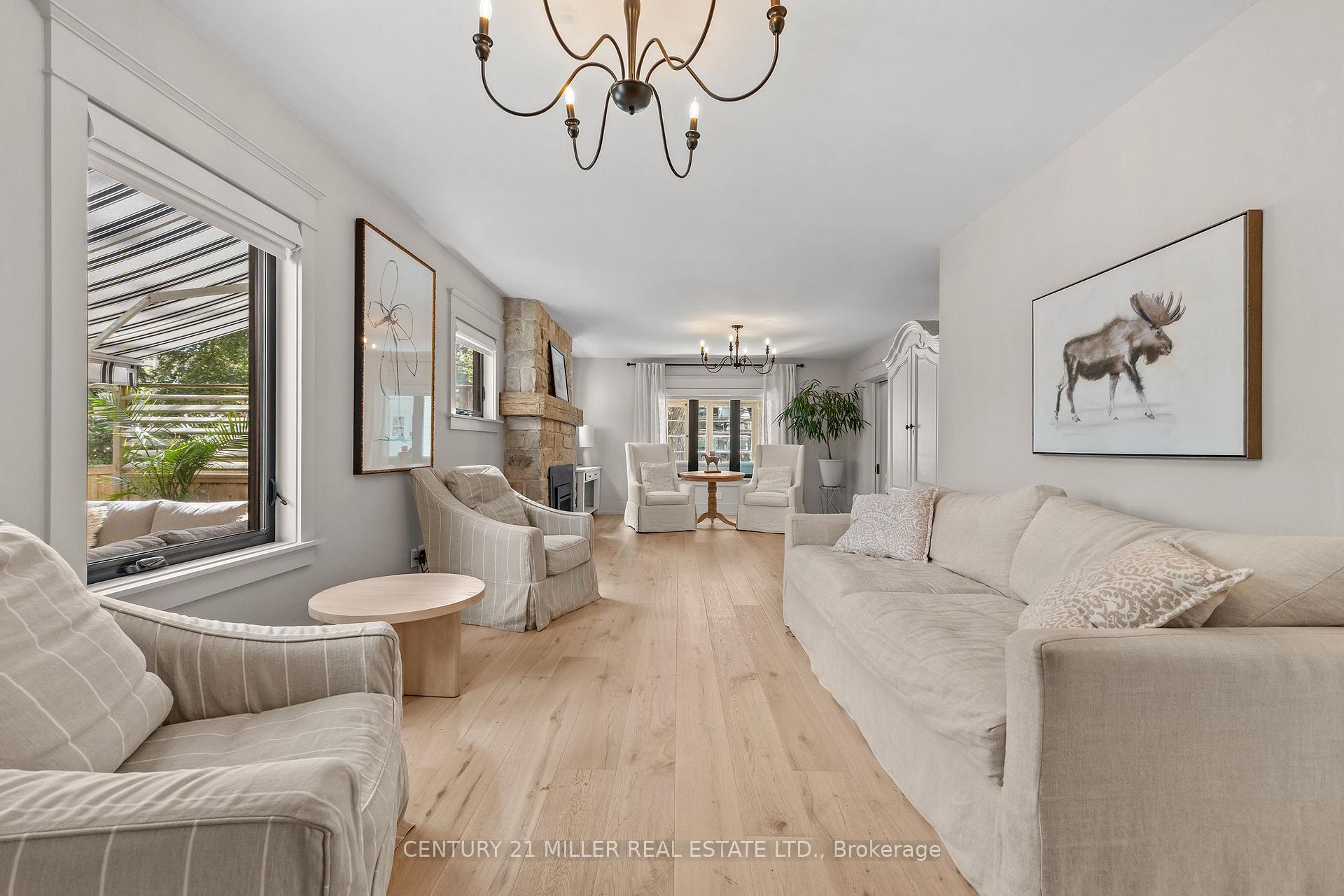 Photo 23 of 139 Allan Street, Oakville, Old Oakville — HOMEH