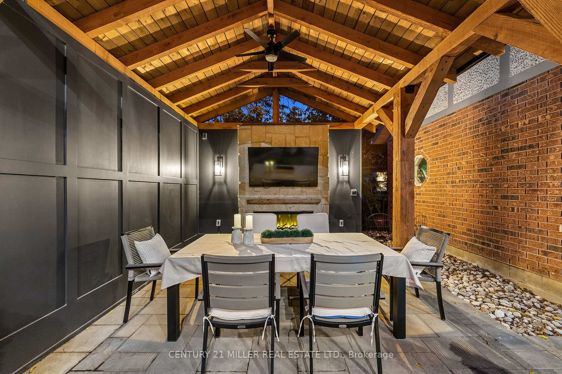 Photo 69 of 139 Allan Street, Oakville, Old Oakville — HOMEH