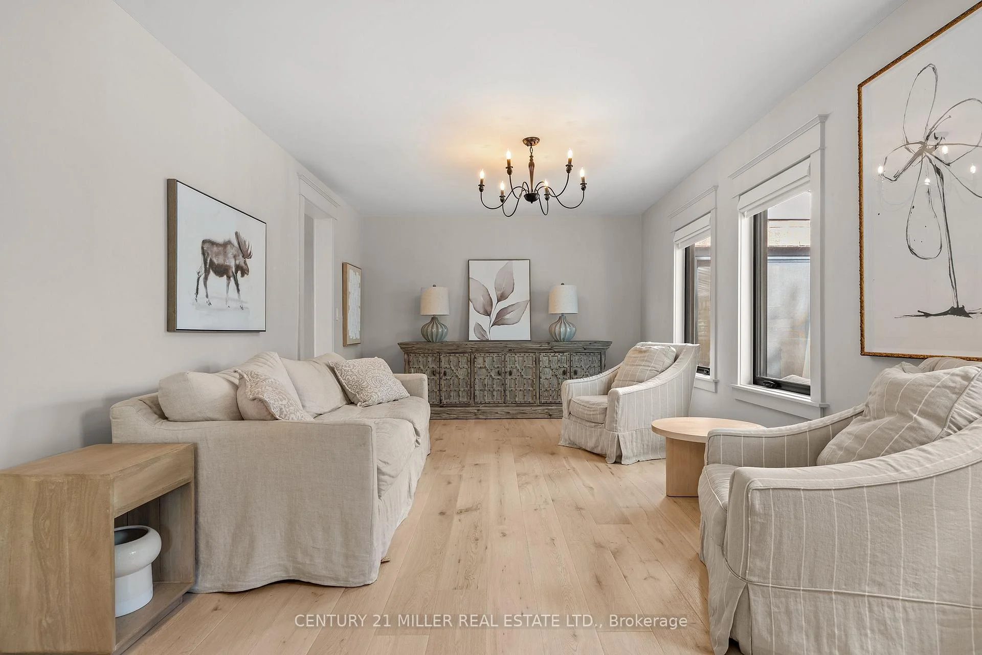 Photo 24 of 139 Allan Street, Oakville, Old Oakville — HOMEH