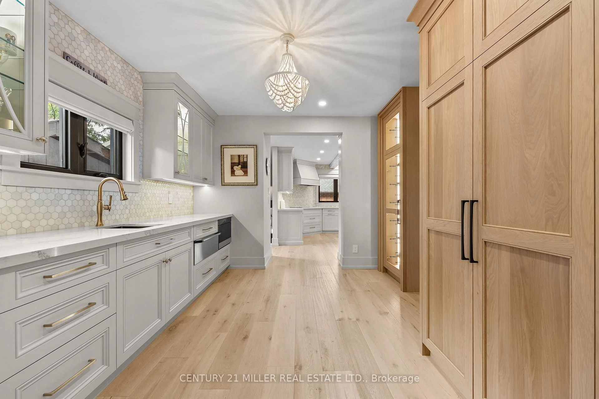 Photo 32 of 139 Allan Street, Oakville, Old Oakville — HOMEH