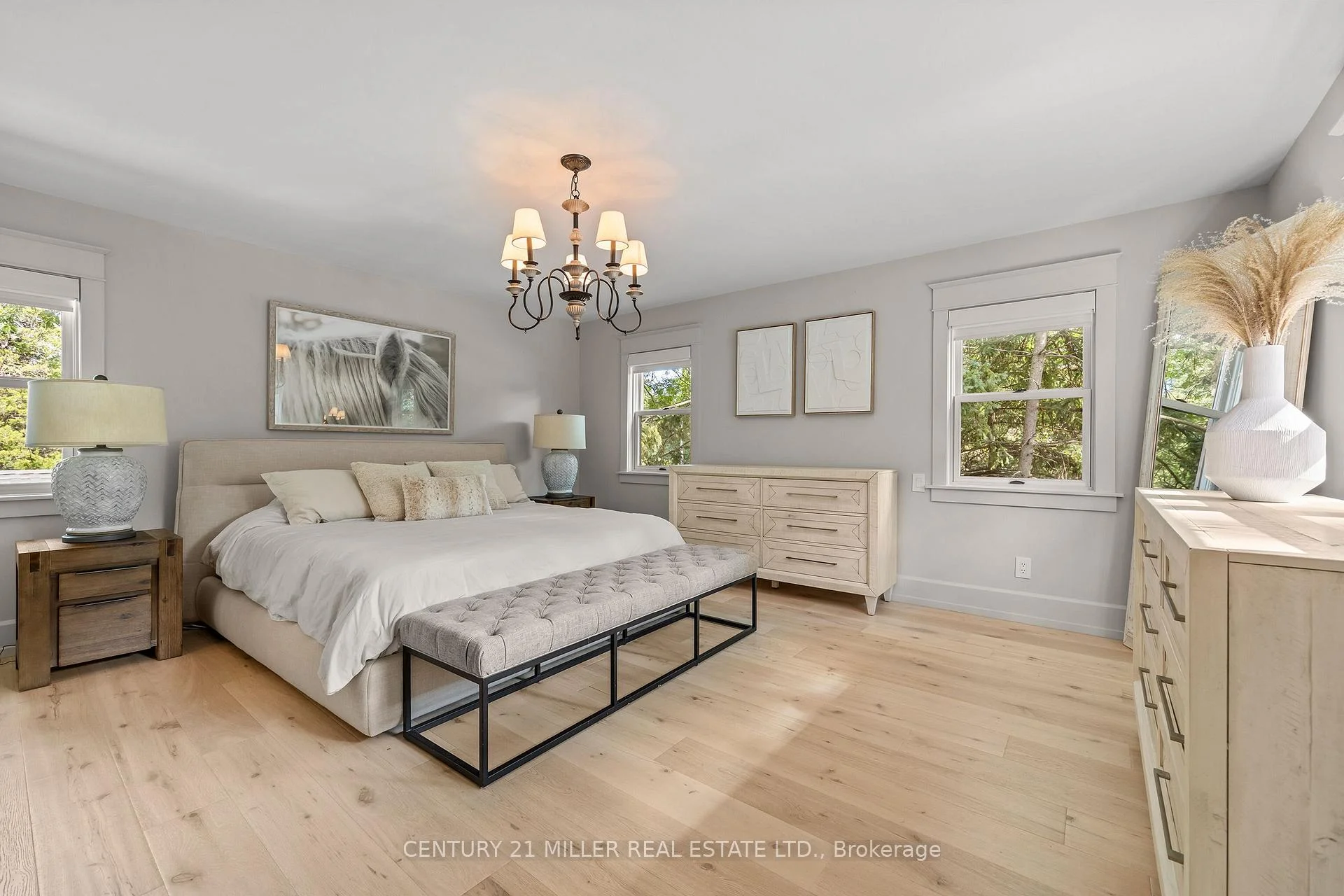 Photo 40 of 139 Allan Street, Oakville, Old Oakville — HOMEH