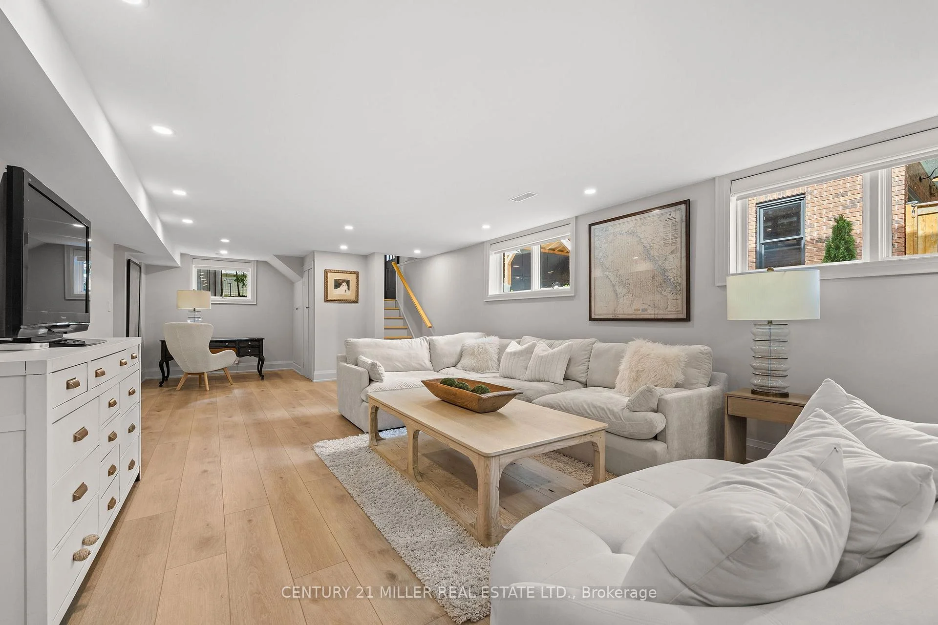 Photo 60 of 139 Allan Street, Oakville, Old Oakville — HOMEH
