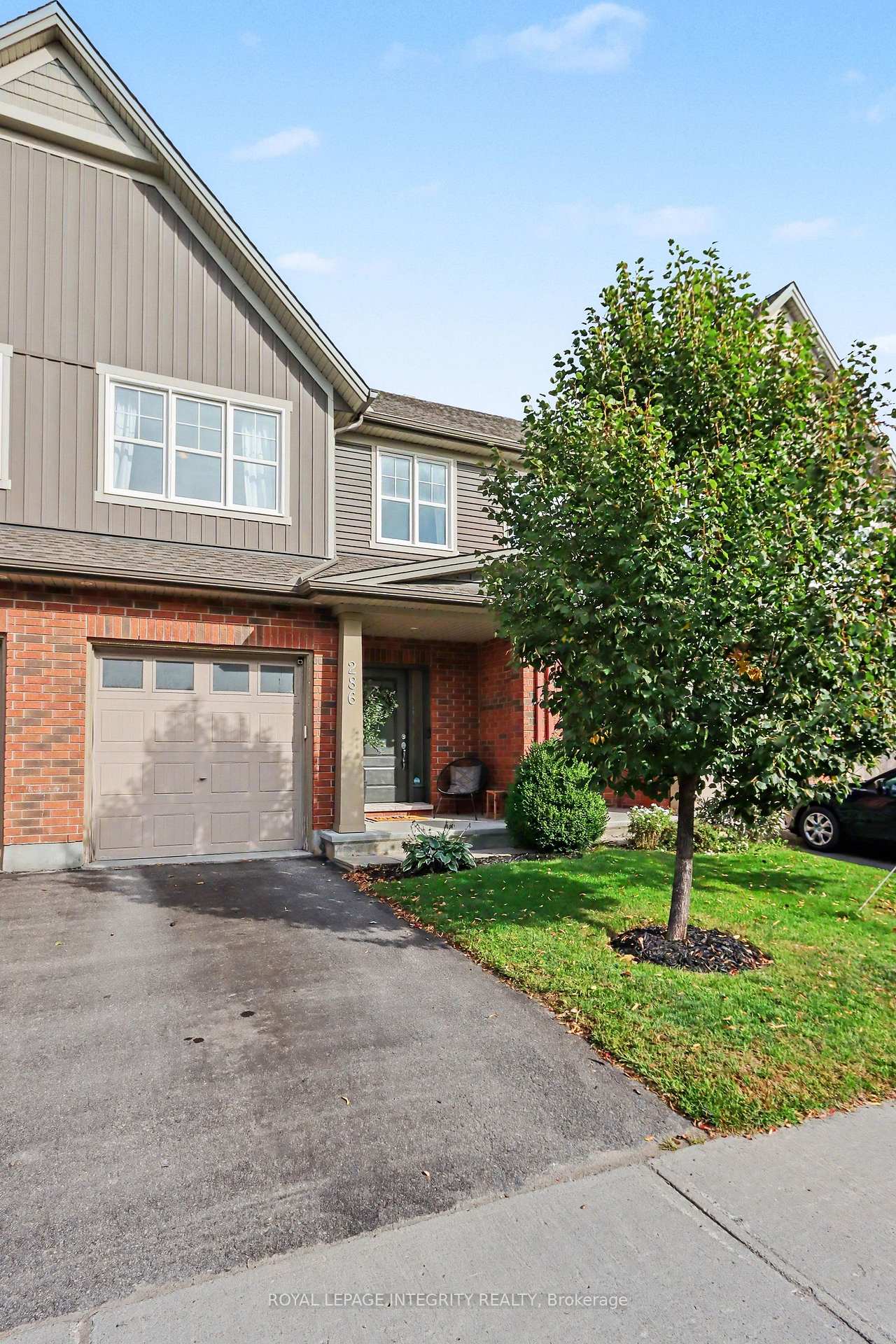Photo of 286 Fergus Crescent