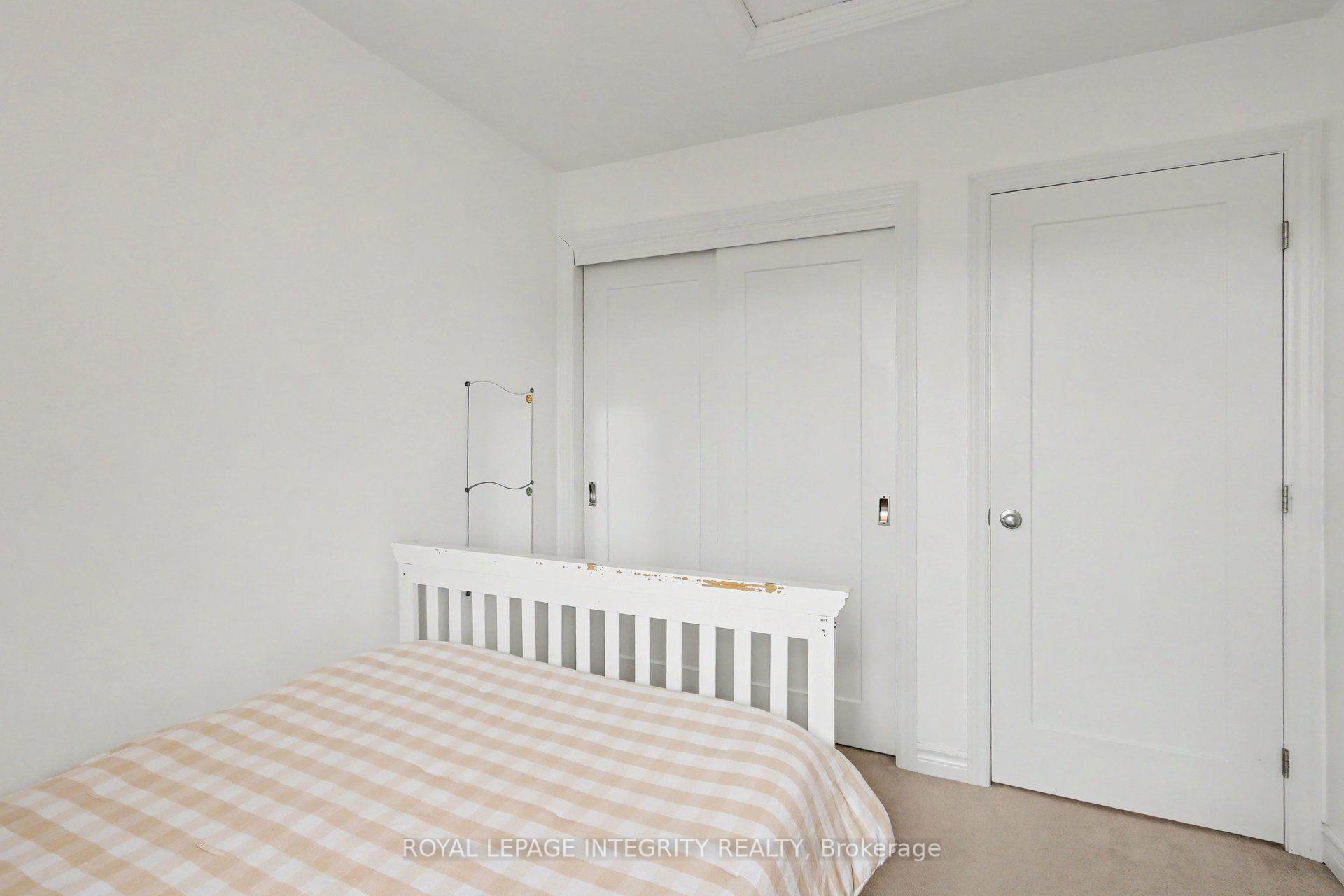 Photo 20 of 286 Fergus Crescent, Ottawa, Barrhaven - Cedargrove/Fraserdale — HOMEH