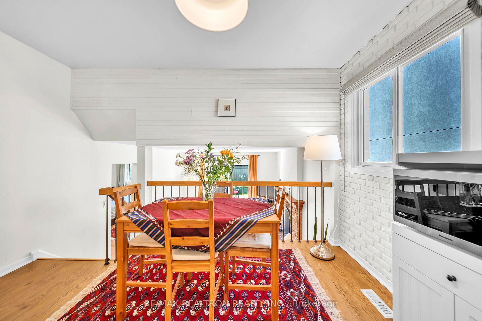 Photo 16 of 199 Weldrick Road W, Richmond Hill, North Richvale — HOMEH
