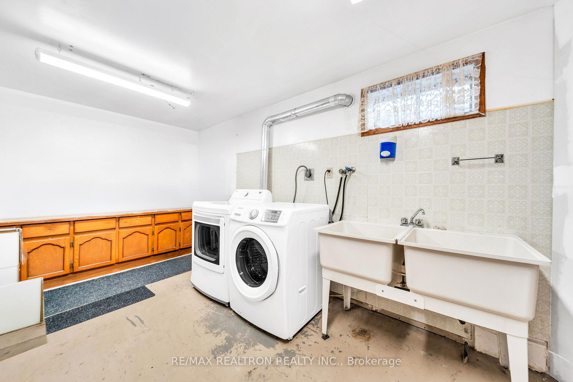 Photo 29 of 199 Weldrick Road W, Richmond Hill, North Richvale — HOMEH