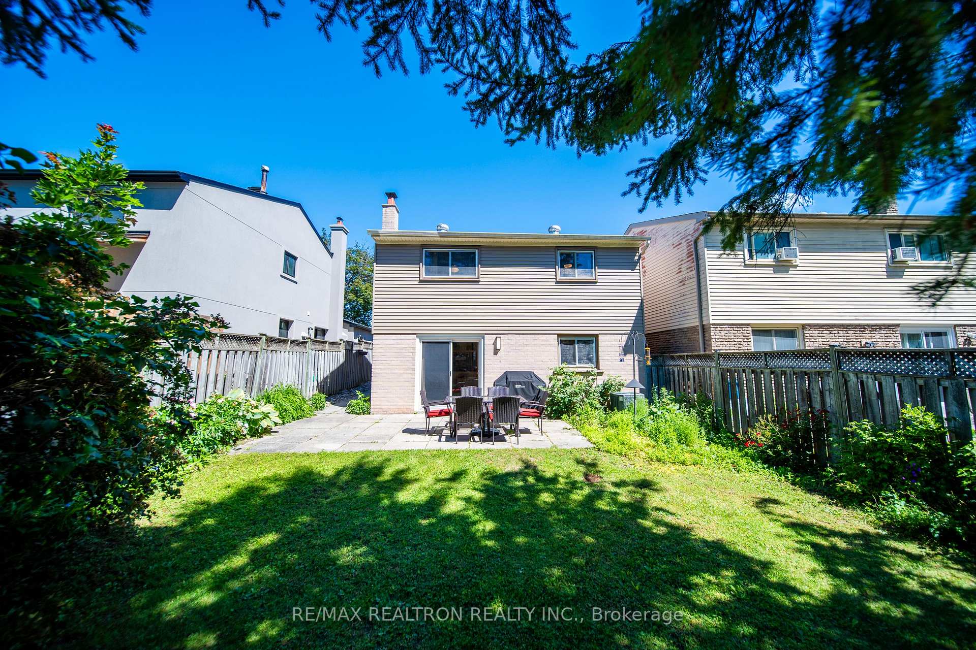 Photo 33 of 199 Weldrick Road W, Richmond Hill, North Richvale — HOMEH