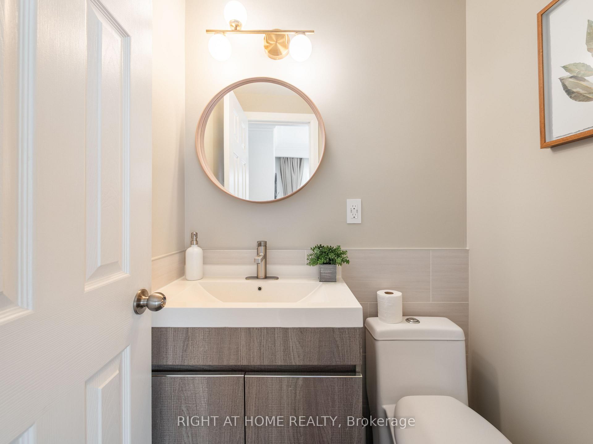 Photo 22 of 2 Leavenworth Crescent, Etobicoke, Markland Wood — HOMEH