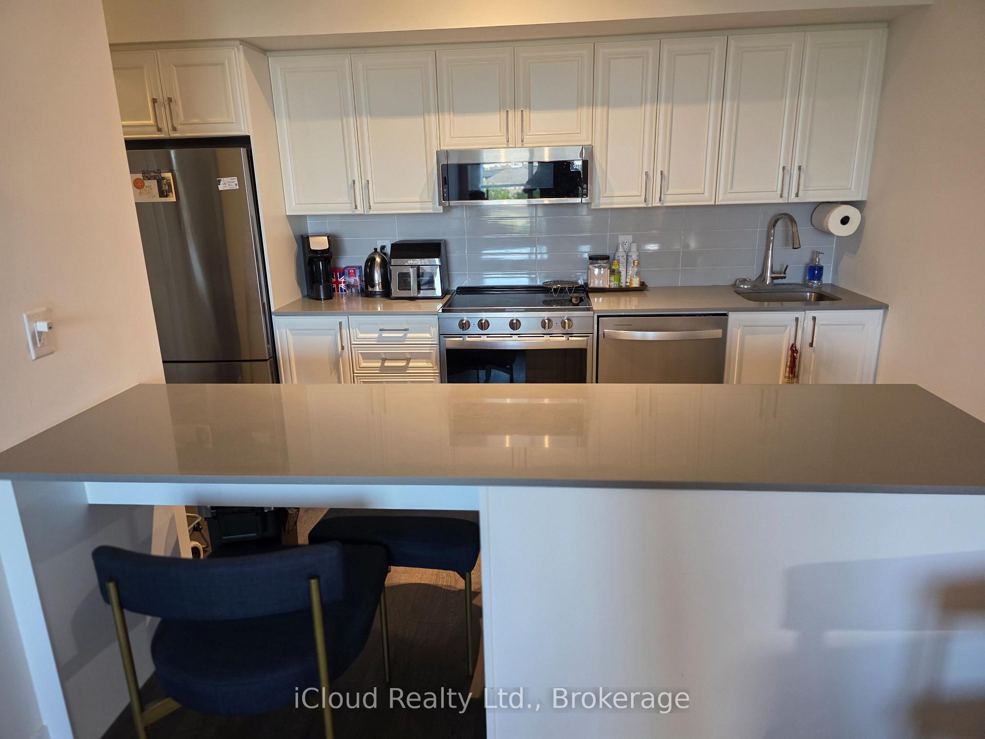 Photo 2 of Unit 505, 1063 Douglas Mccurdy Comm Circle, Mississauga, Lakeview — HOMEH