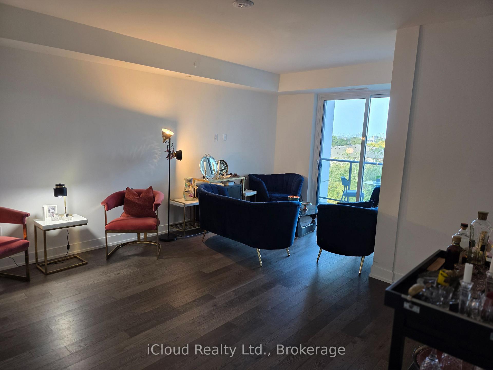 Photo 6 of Unit 505, 1063 Douglas Mccurdy Comm Circle, Mississauga, Lakeview — HOMEH