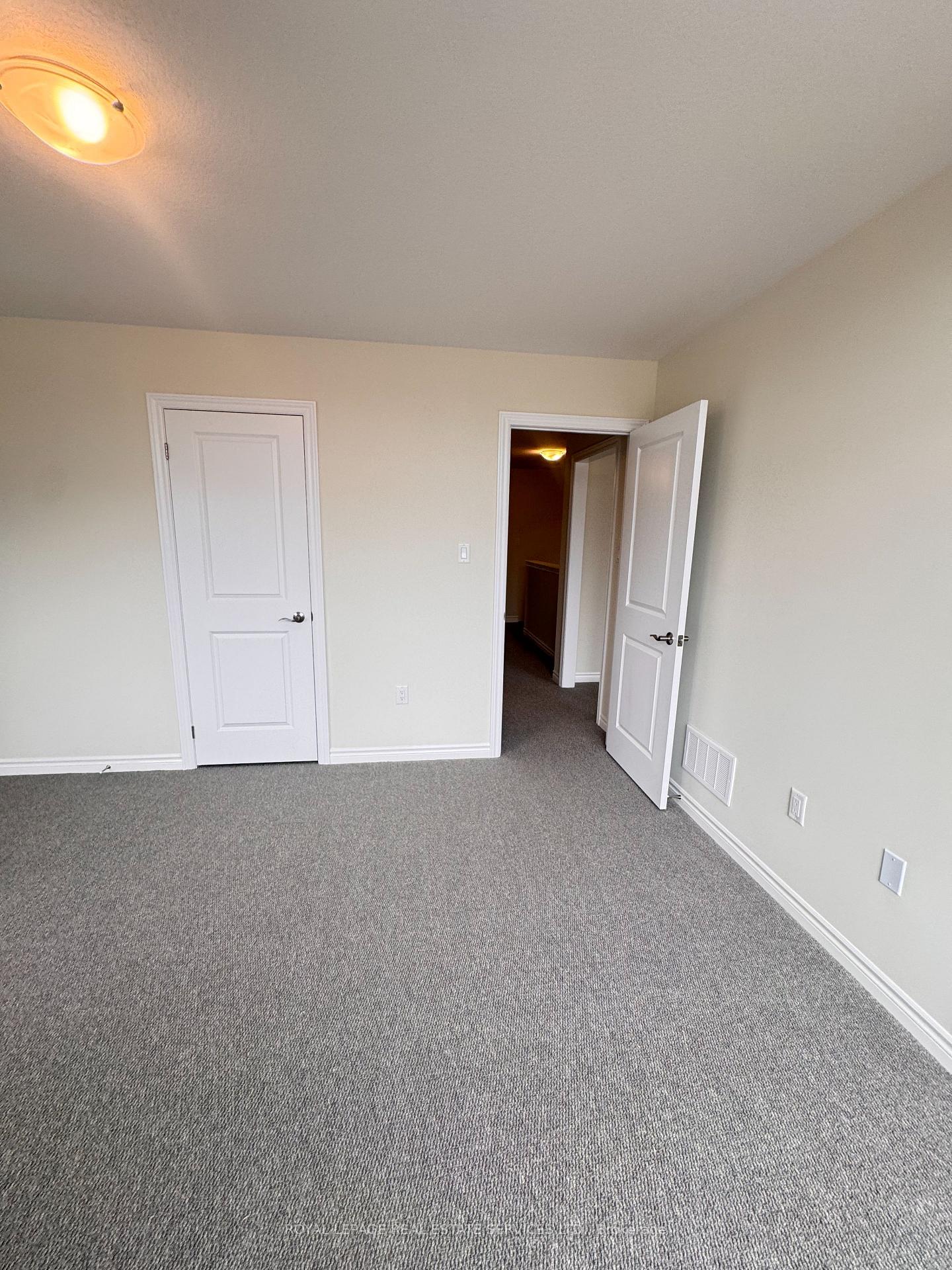 Photo 39 of 46 Postill Street, Brant, Paris — HOMEH