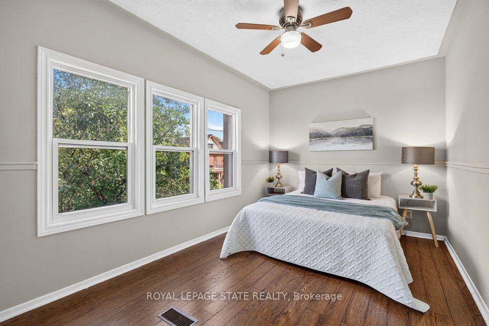 Photo 6 of 23 Garfield Avenue N, Hamilton, Stipley — HOMEH
