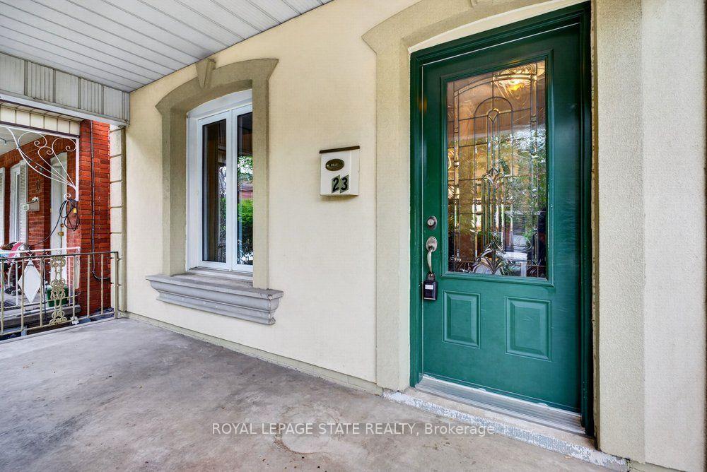 Photo 11 of 23 Garfield Avenue N, Hamilton, Stipley — HOMEH