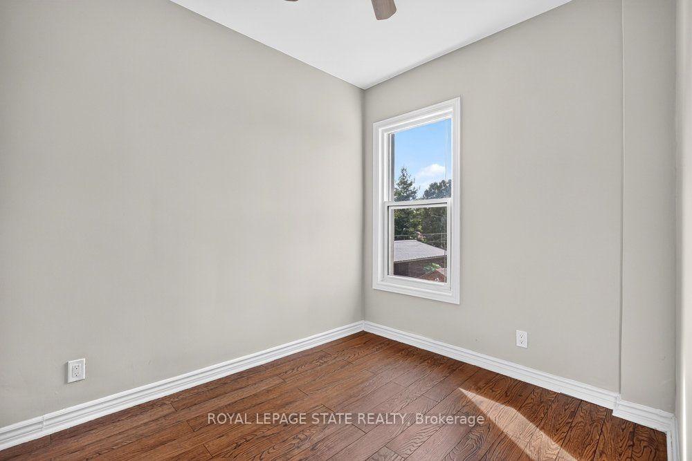 Photo 32 of 23 Garfield Avenue N, Hamilton, Stipley — HOMEH
