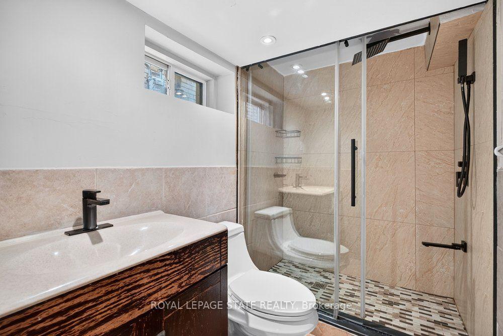 Photo 44 of 23 Garfield Avenue N, Hamilton, Stipley — HOMEH