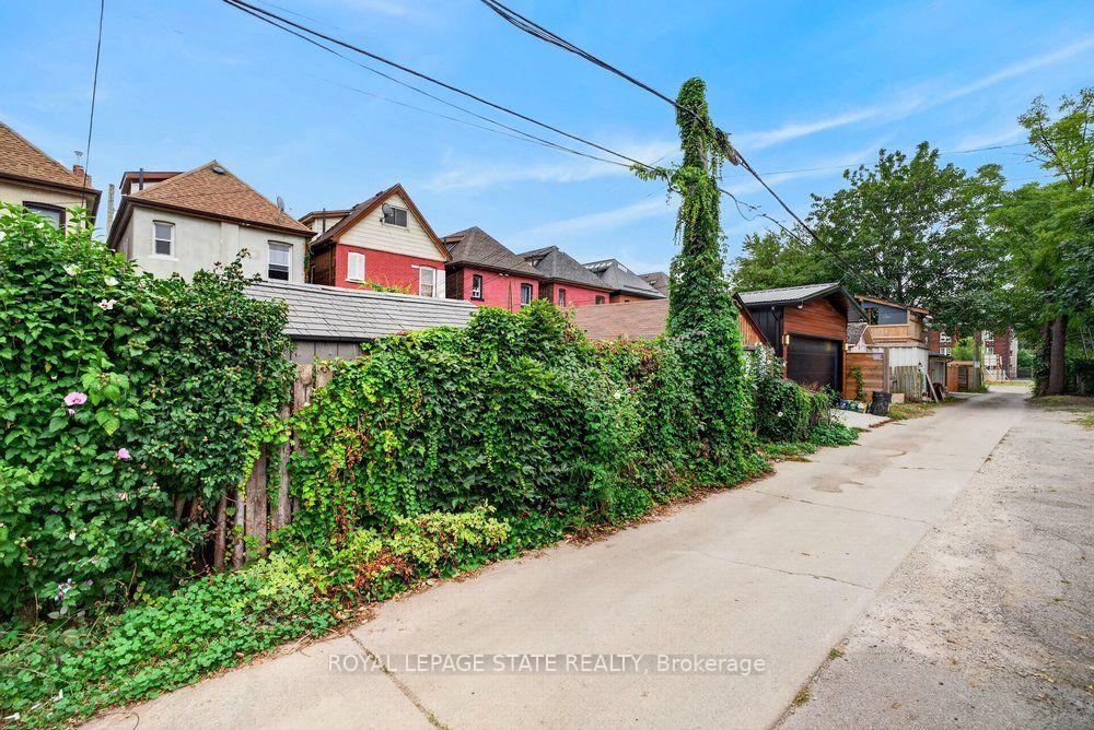Photo 51 of 23 Garfield Avenue N, Hamilton, Stipley — HOMEH