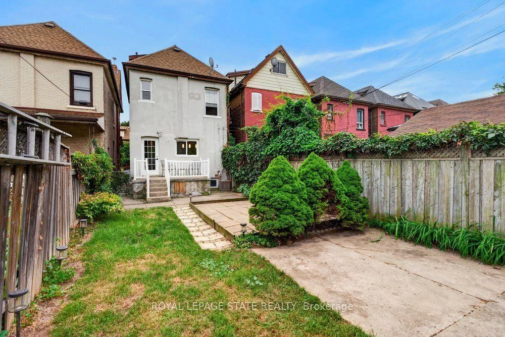 Photo 42 of 23 Garfield Avenue N, Hamilton, Stipley — HOMEH