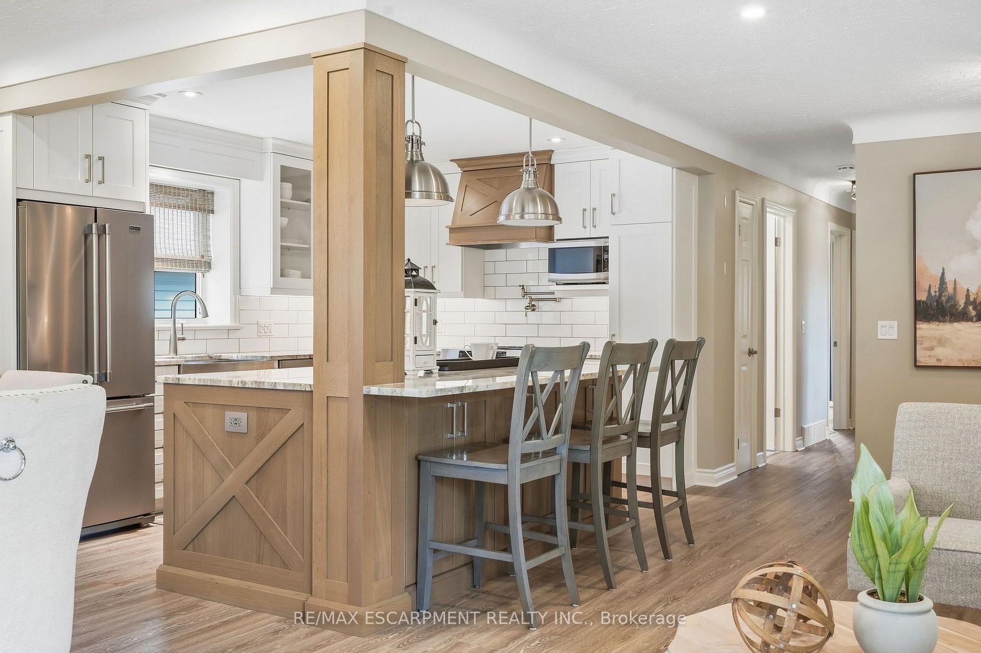 Photo 15 of 39 Rosemount Avenue, Port Colborne, Sugarloaf — HOMEH