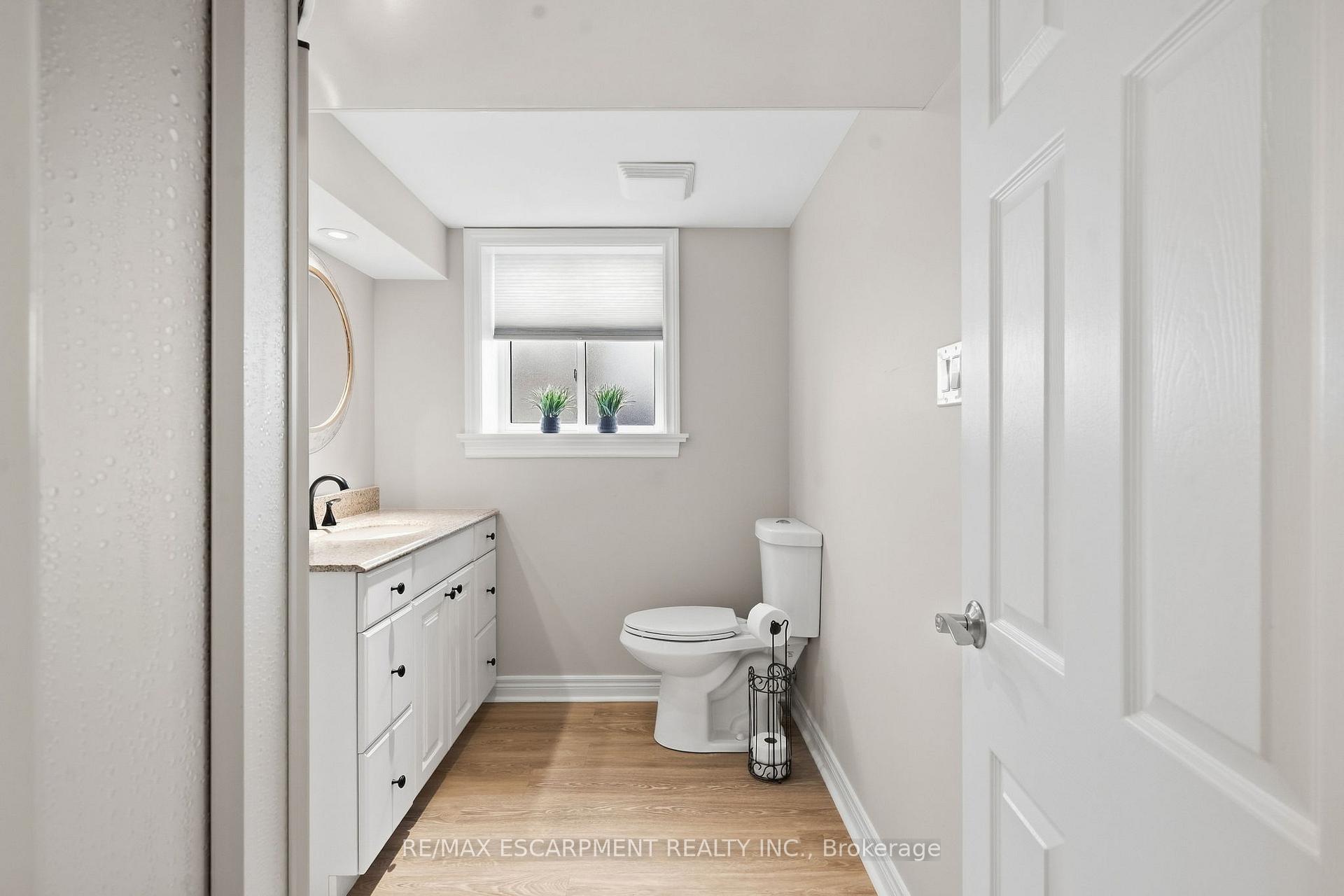 Photo 35 of 39 Rosemount Avenue, Port Colborne, Sugarloaf — HOMEH