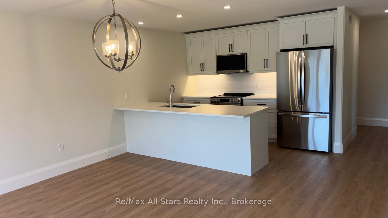 Photo 5 of Unit A, 191 Front Street, Kawartha Lakes, Bobcaygeon — HOMEH