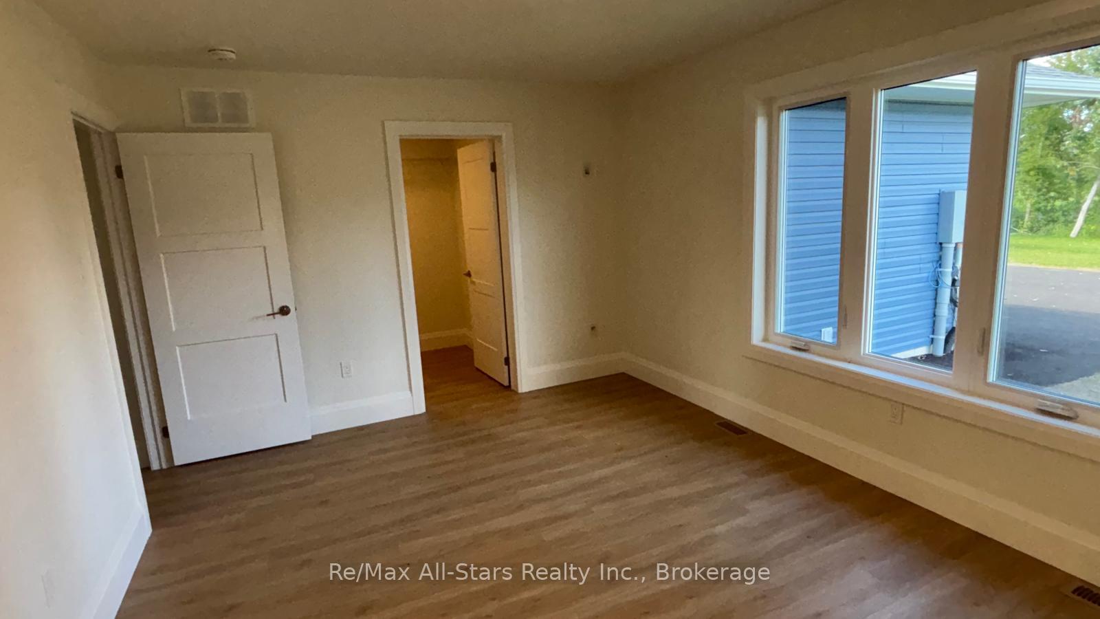 Photo 7 of Unit A, 191 Front Street, Kawartha Lakes, Bobcaygeon — HOMEH
