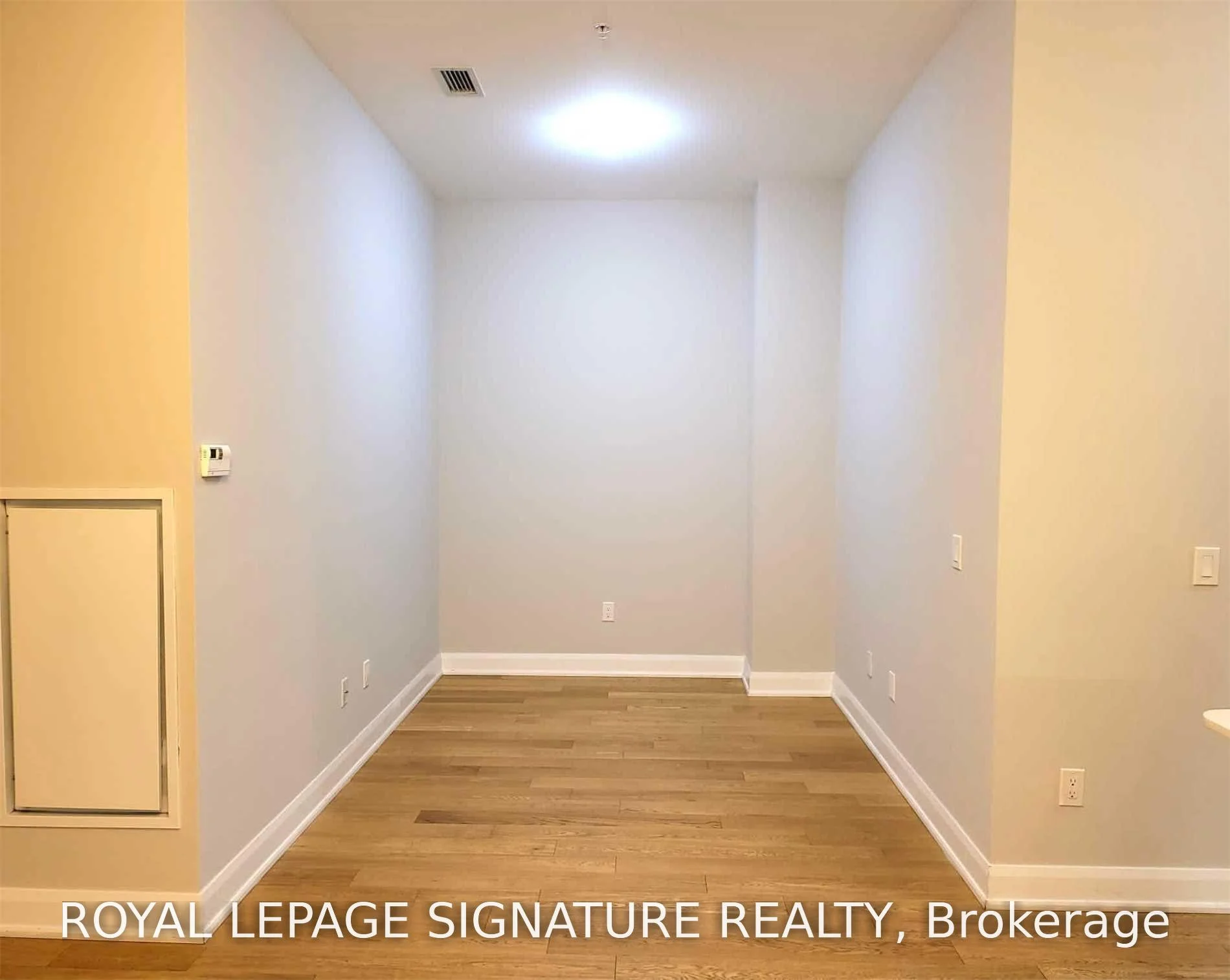 Photo 6 of Unit 123, 2480 Prince Michael Drive, Oakville, Joshua Creek — HOMEH