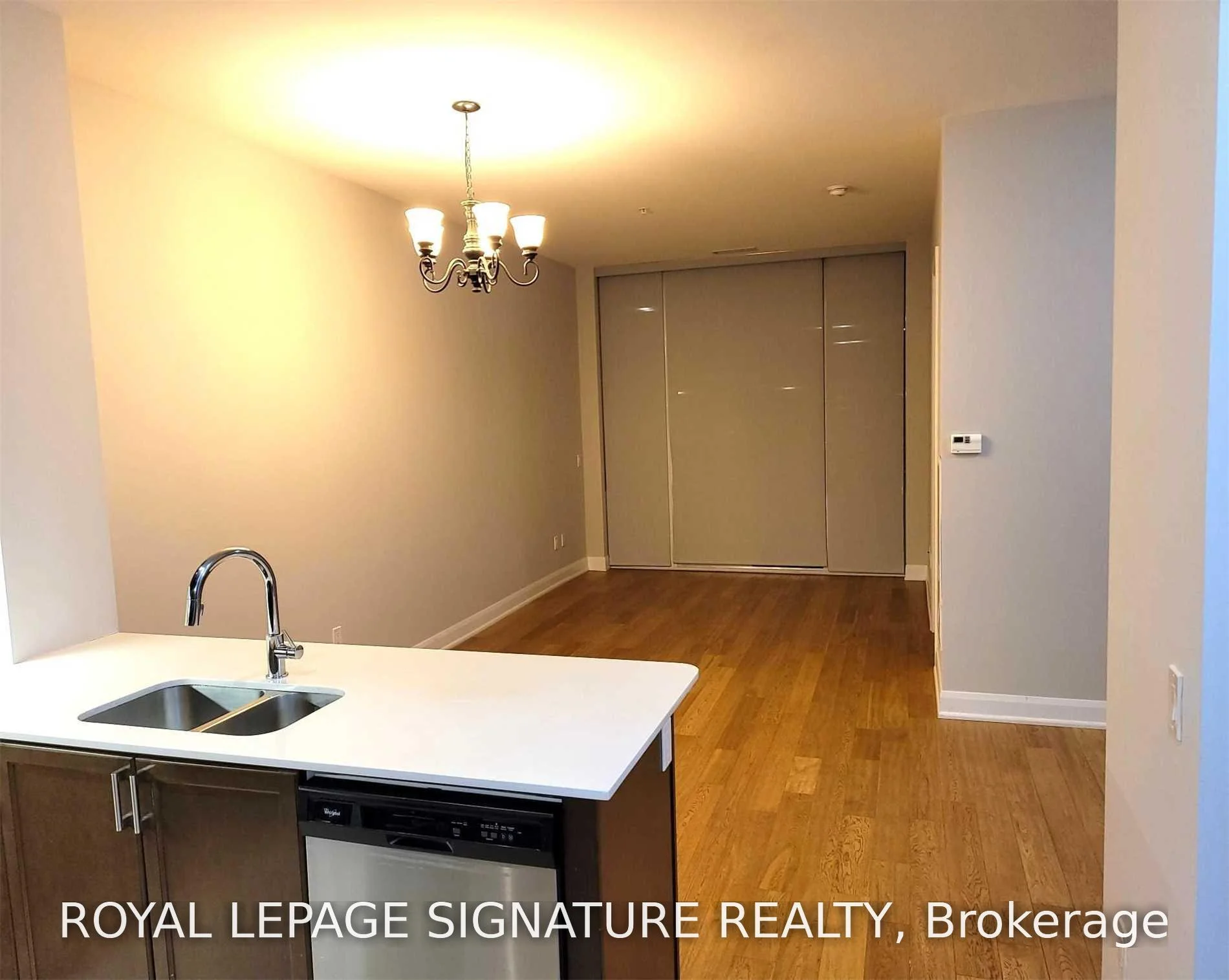 Photo 10 of Unit 123, 2480 Prince Michael Drive, Oakville, Joshua Creek — HOMEH
